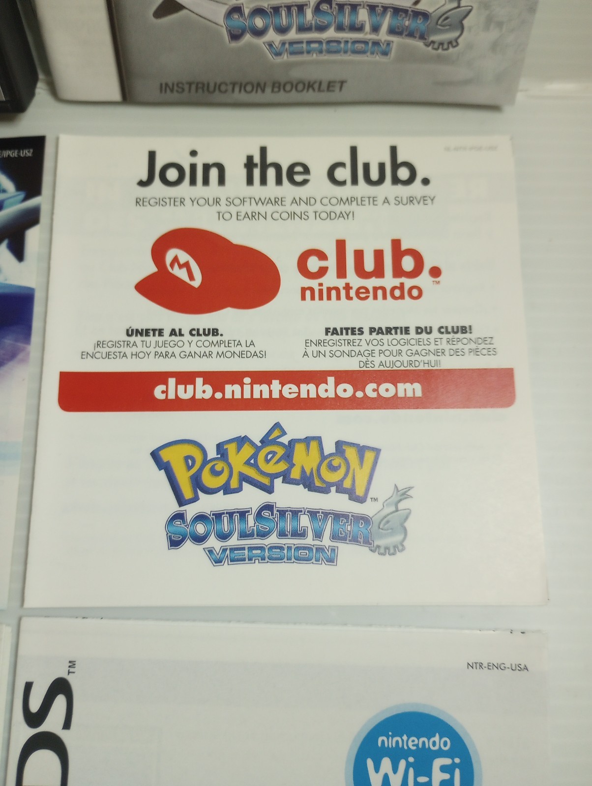 Pokemon: SoulSilver Version (Nintendo DS, 2010) Complete Game / Manual / Inserts
