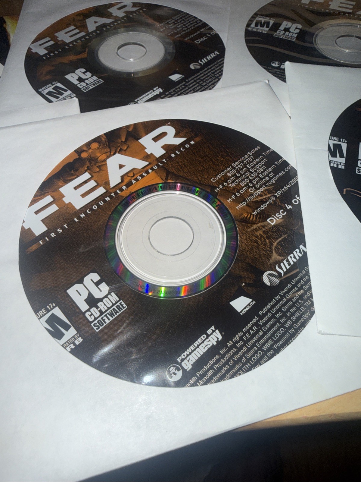 F.E.A.R.: First Encounter Assault Recon (PC, 2005) Box, Booklet And Working Game