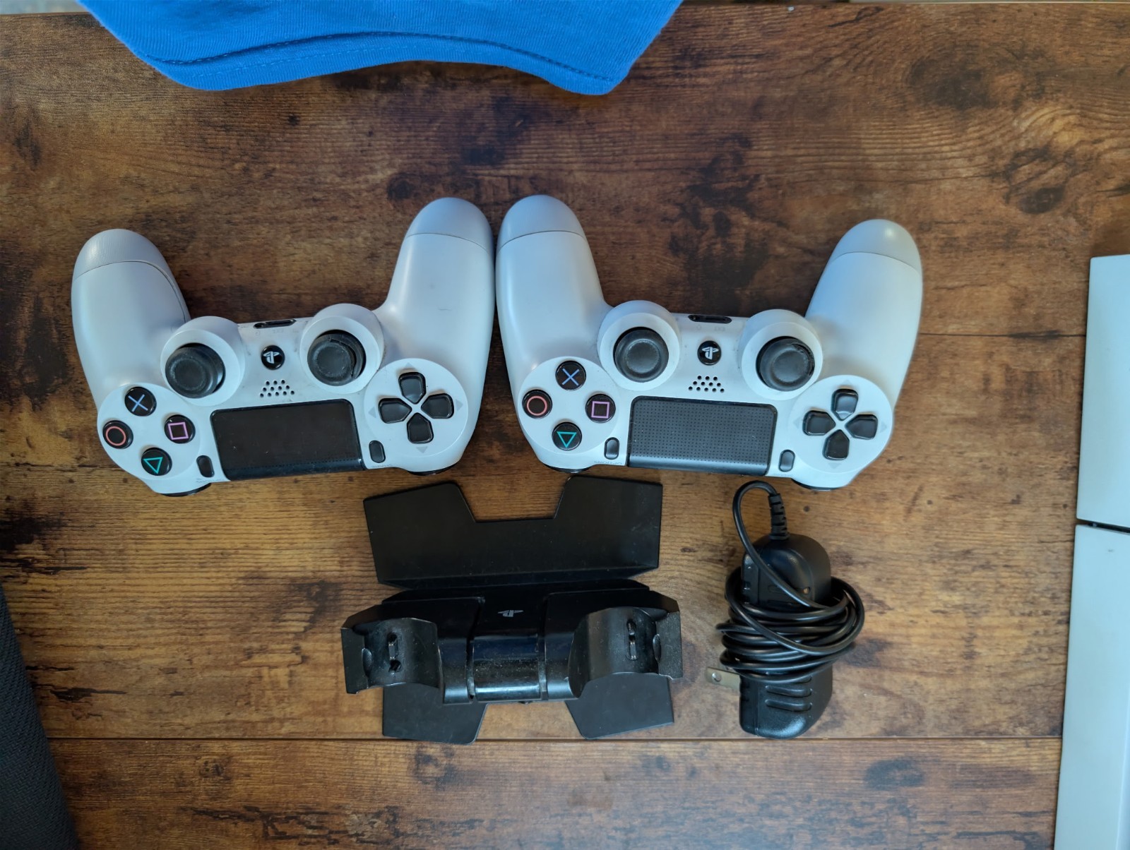 Ps4 Destiny Edition 1tb Two Controllers 11 Games