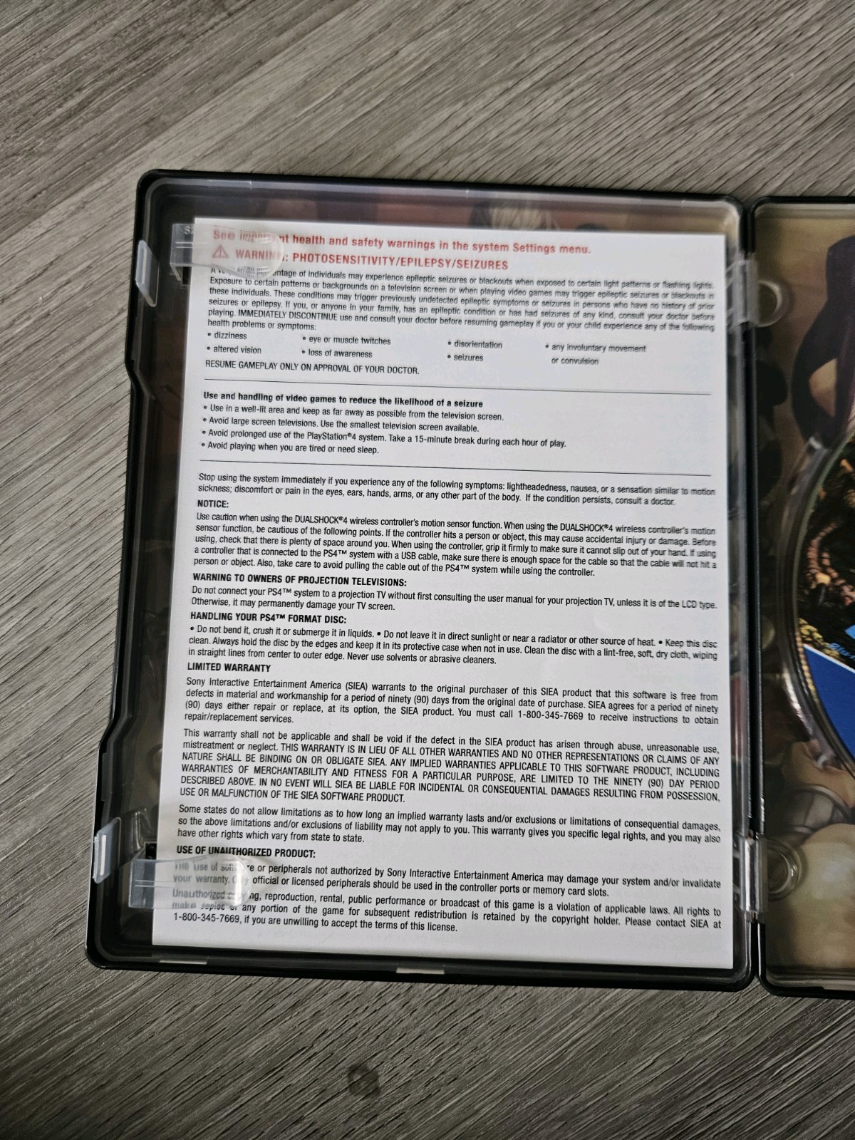 Dragon’s Crown Pro Battle Hardened Steelbook PS4 CIB w/ Slipcover + Skill Cards