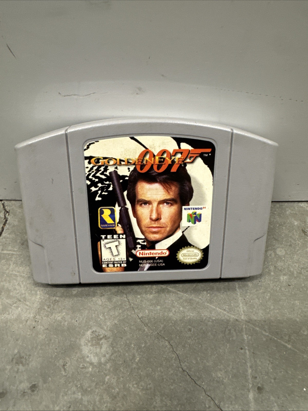 Golden Eye 007 (Nintendo 64, 1997) Authentic N64 Game Tested Works
