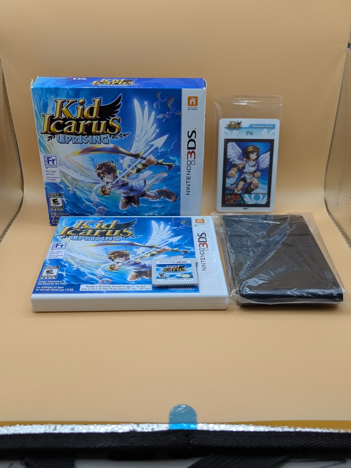 Kid Icarus Uprising 3DS, CiB w/ Stand & AR Cards – Pre-owned, Tested & Authentic