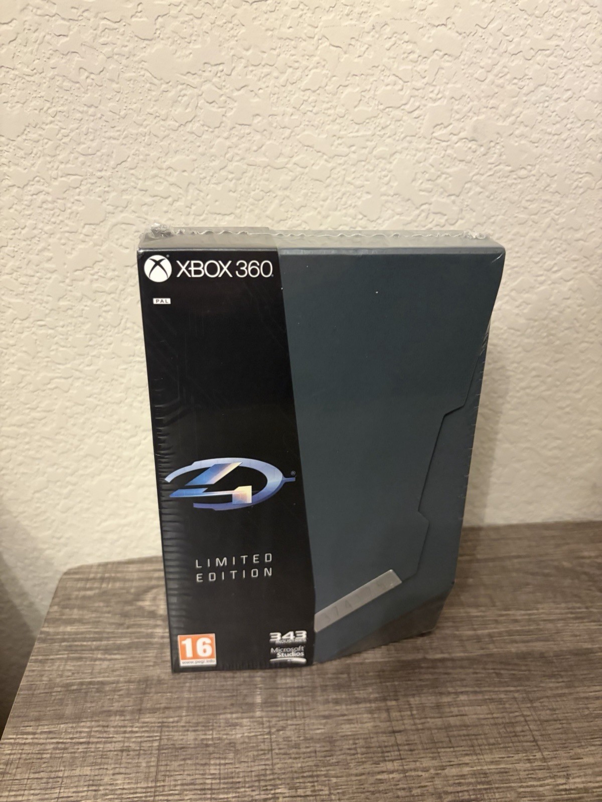 Halo 4 — Limited Edition (Microsoft Xbox 360, 2012)
