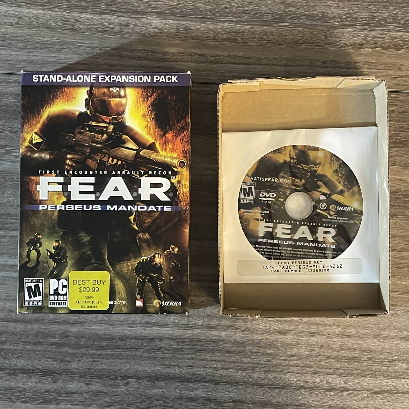 F.E.A.R. Director’s Edition + Extraction Point and Perseus Mandate Expansions