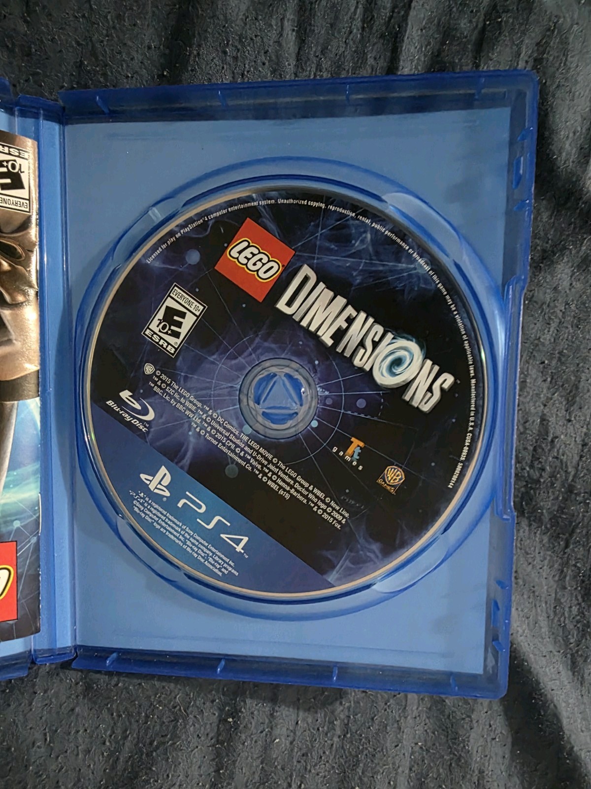 Lego Dimensions PS4 Pack (Includes all 75 Toy Tags, Disc, and Portal Pad