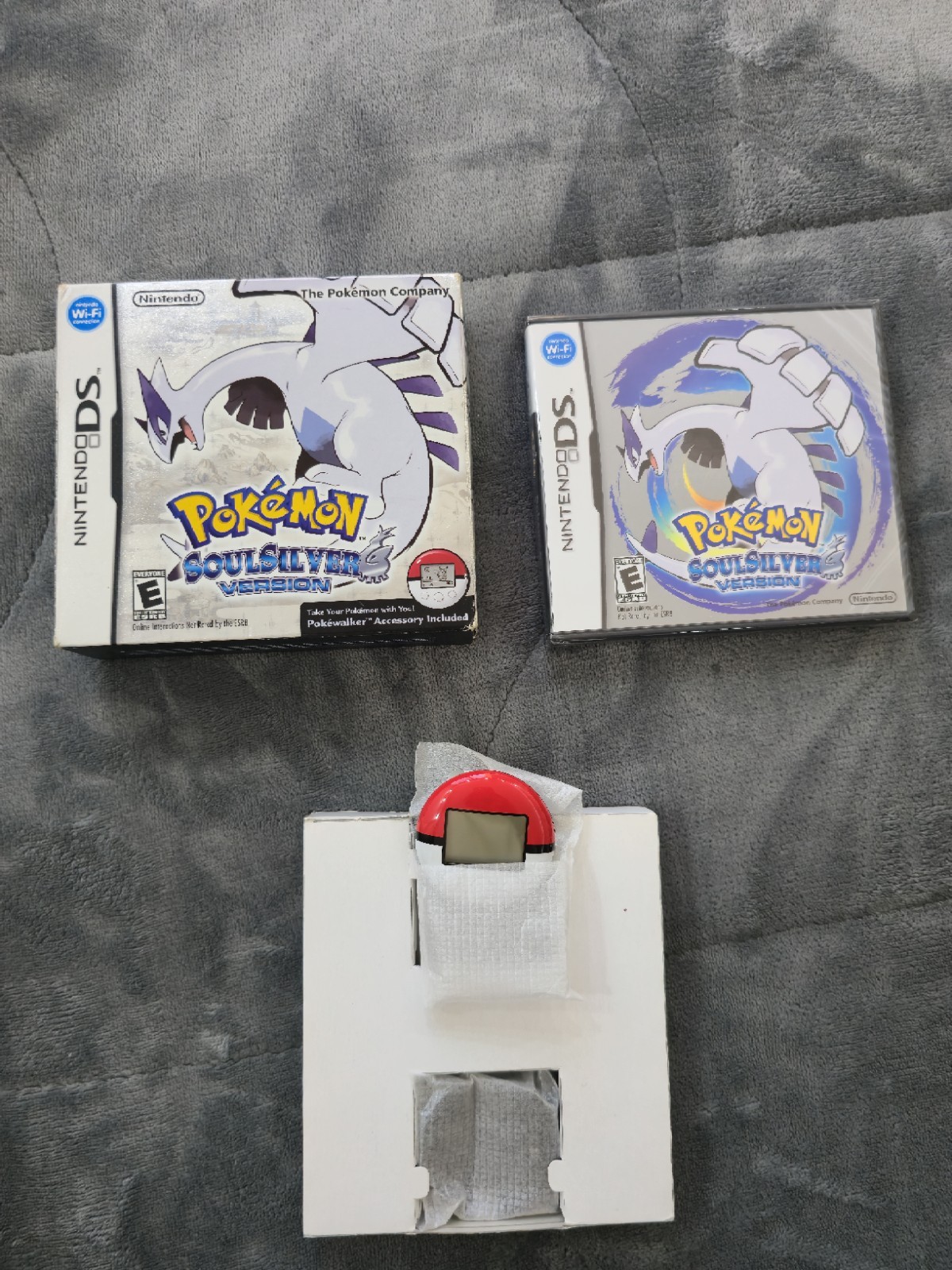 Pokemon SoulSilver Version DS Complete Big Box W Pokewalker Authentic Brand New