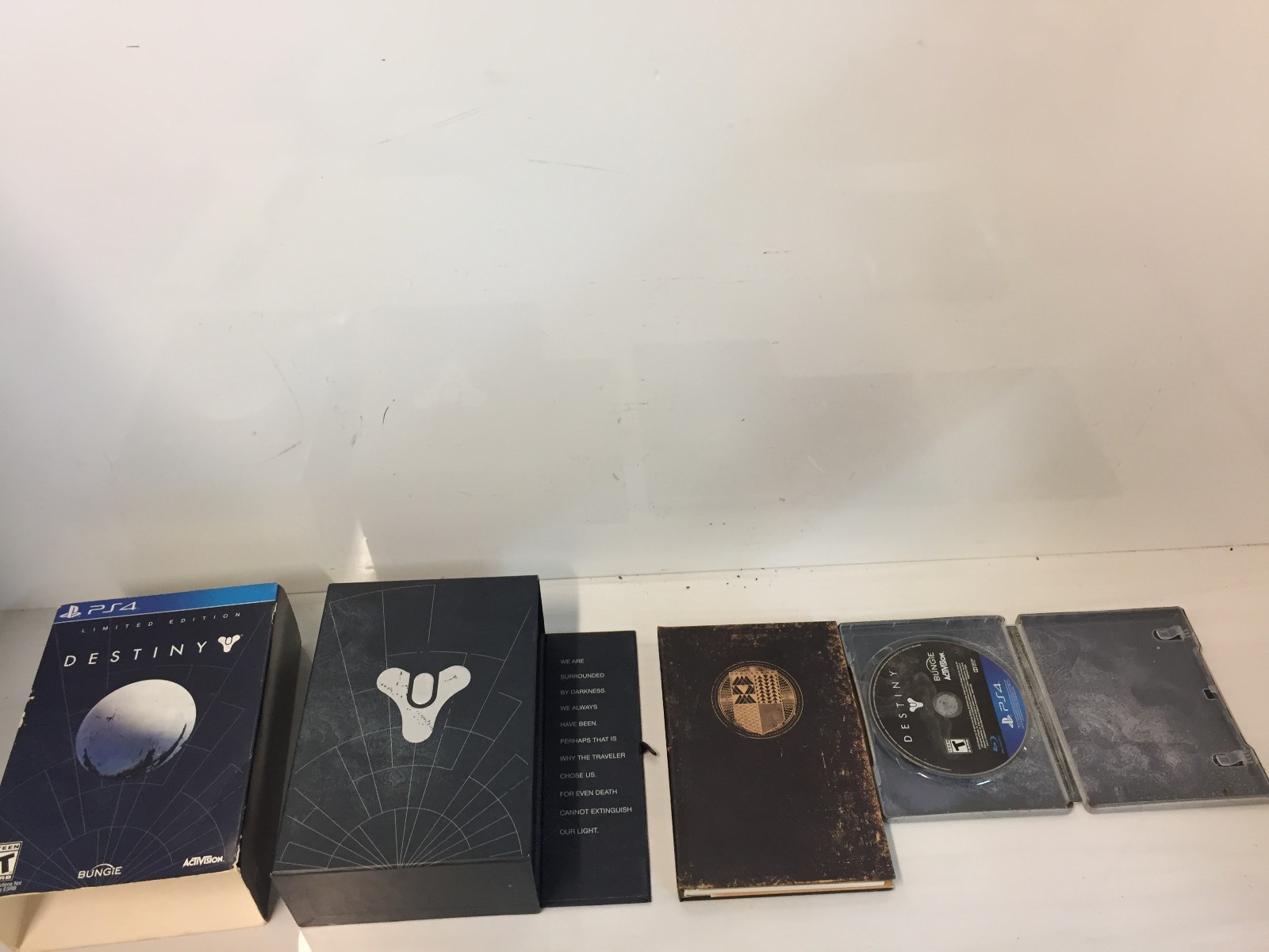 Destiny Limited Edition PlayStation 4 PS4 Steelbook Guardian Folio Box Set