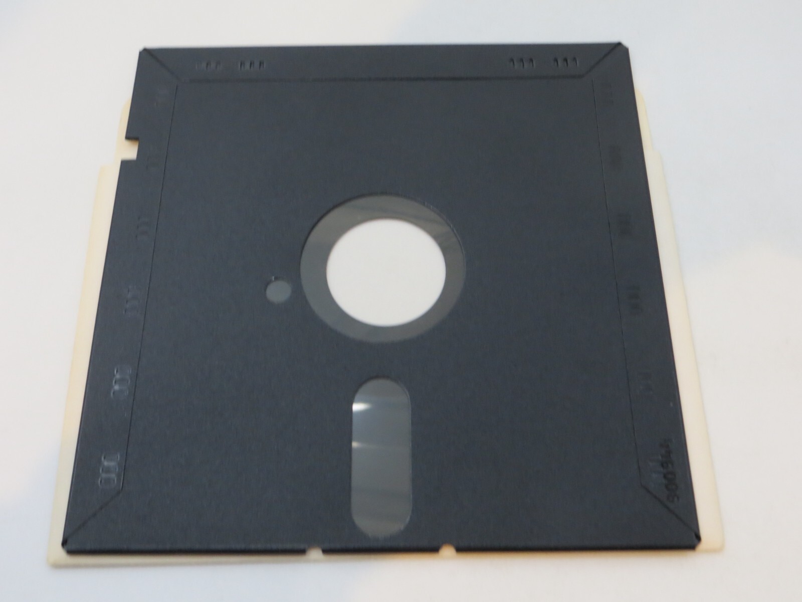 5.25″ Floppy Disc INTO THE EAGLES NEST Thunder Mountain Action Pak Disk 4 game –
