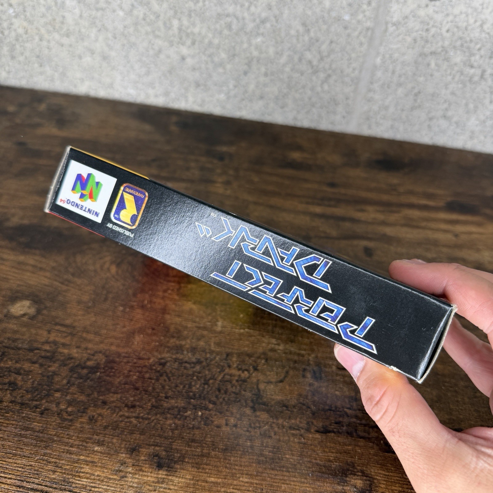 Perfect Dark (Nintendo 64, 2000) N64 Complete w/ Manual
