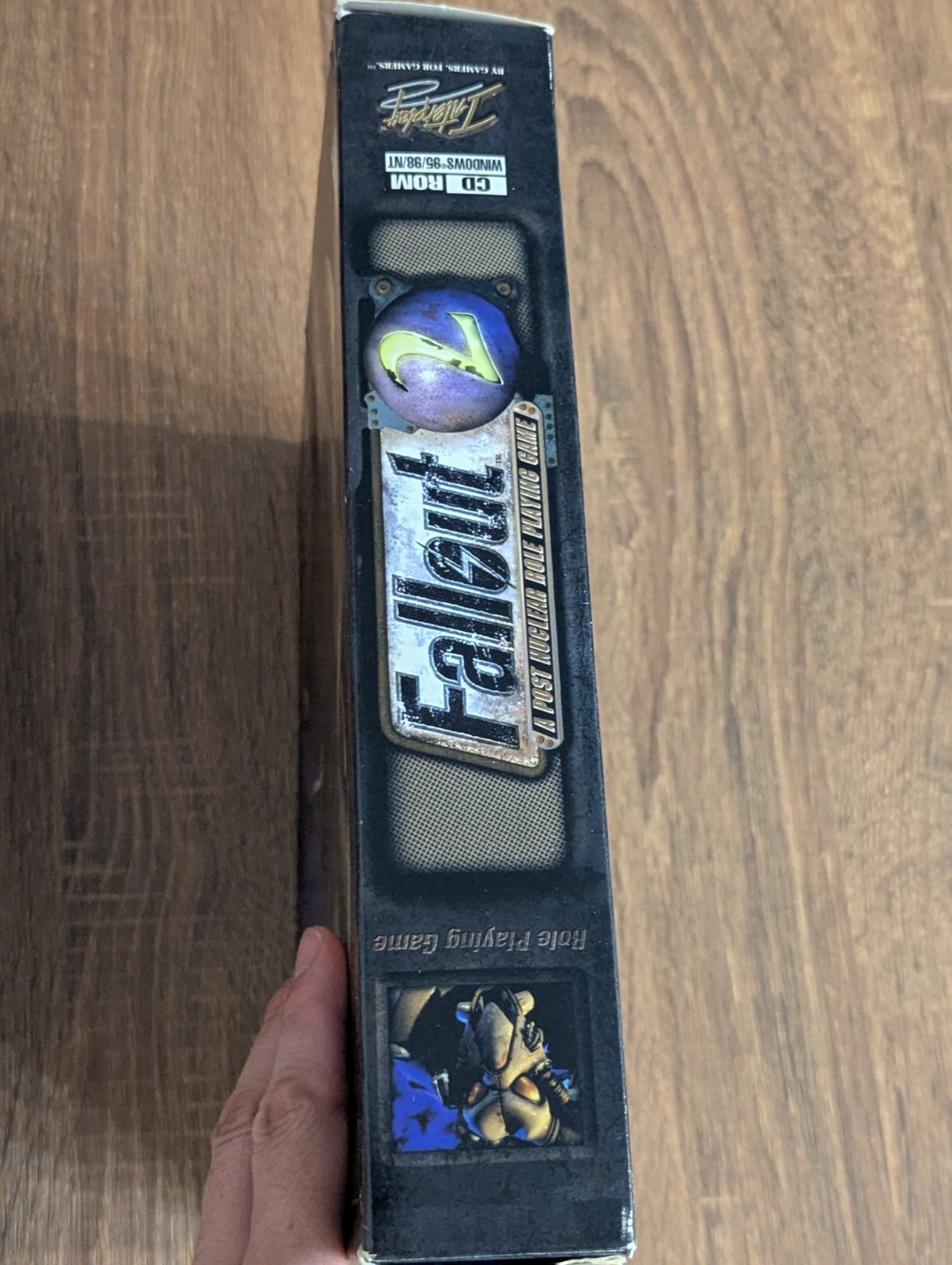 Fallout 2 Interplay Black Isle RPG 1998 BOX ONLY 1998