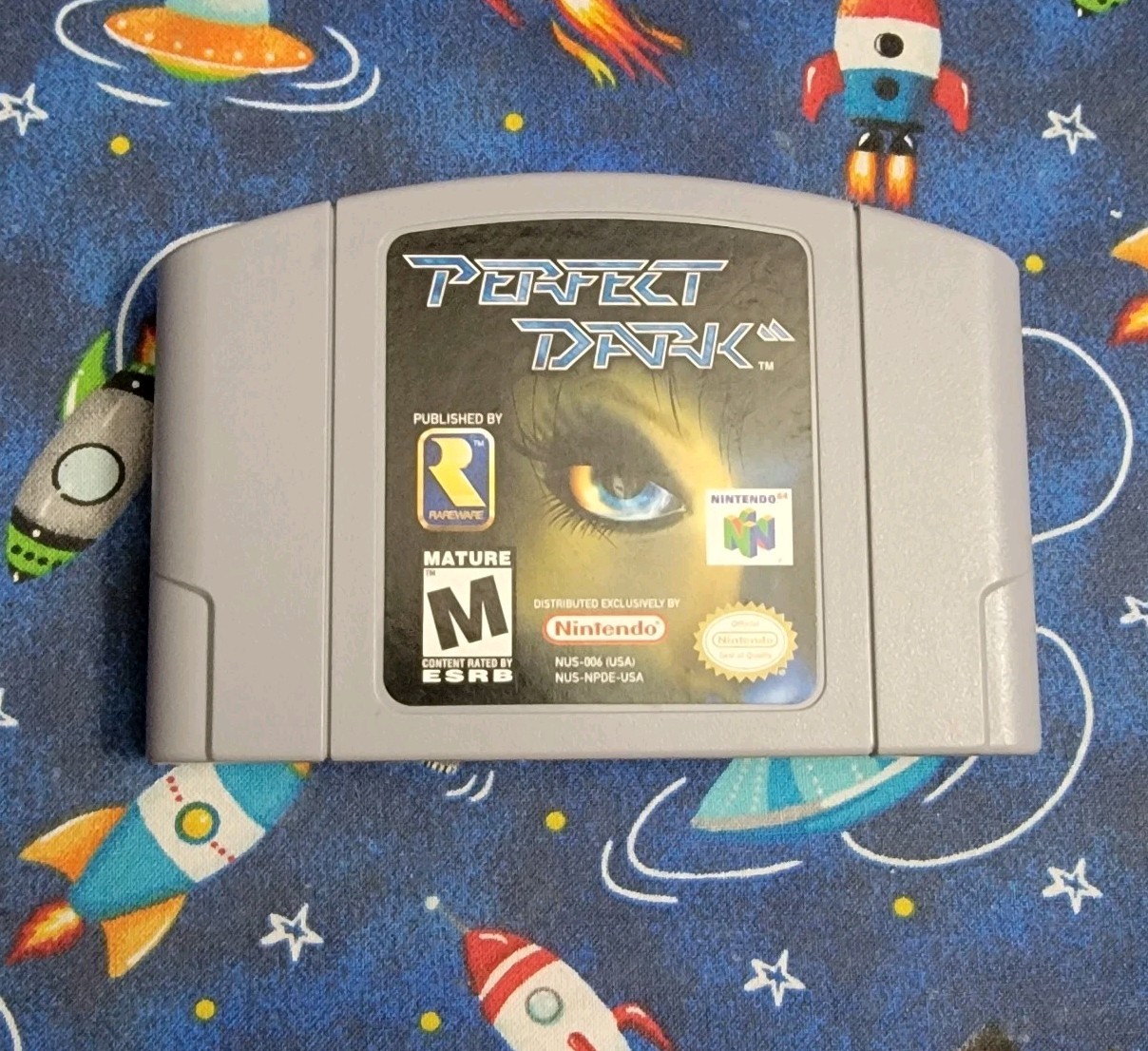 Perfect Dark (Nintendo 64 N64, 2000) Authentic Cleaned Tested Retro FPS Shooter