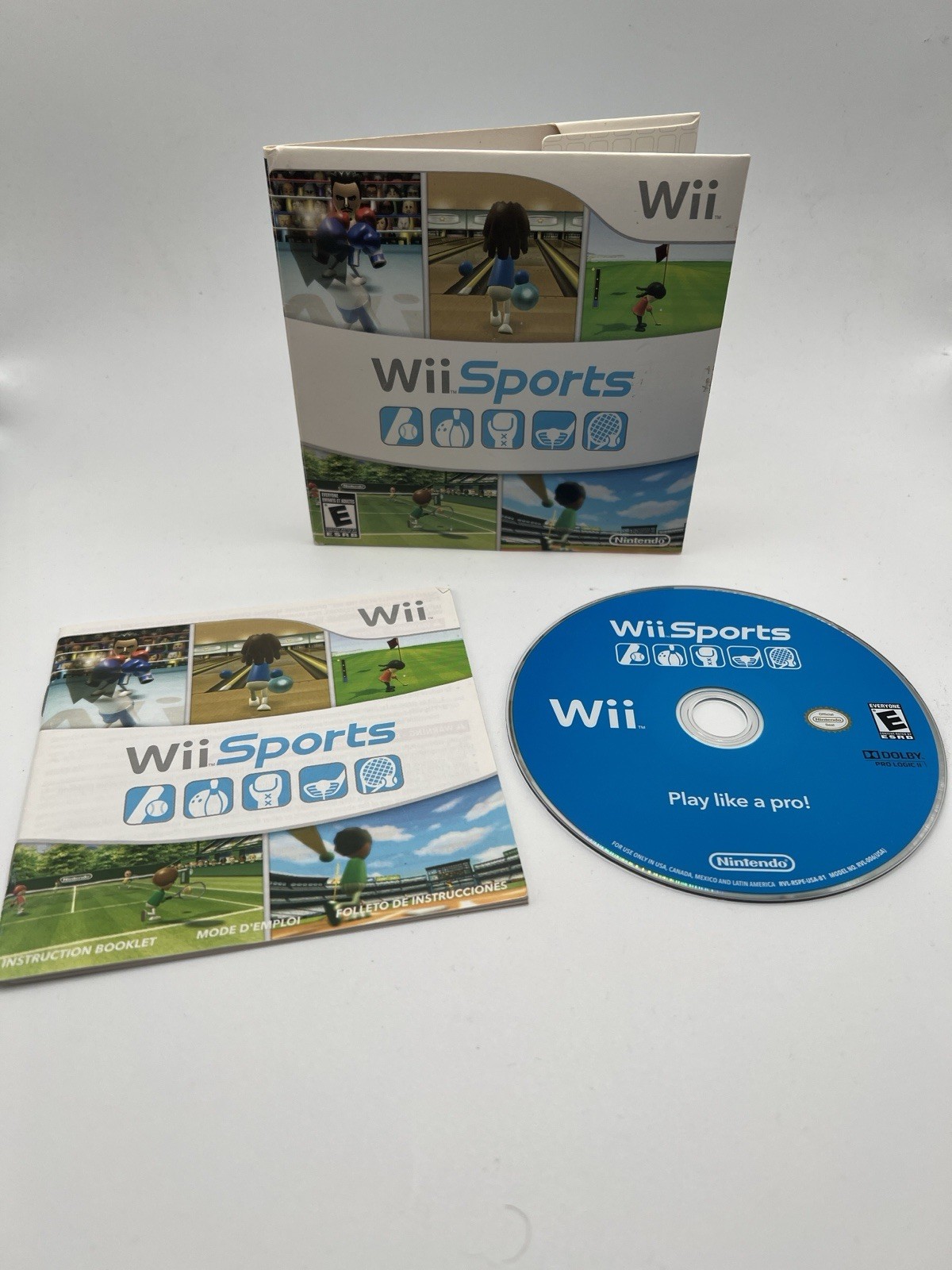 Wii Sports Nintendo Wii, 2006 Original Game Disc with Sleeve & Manual UNTESTED