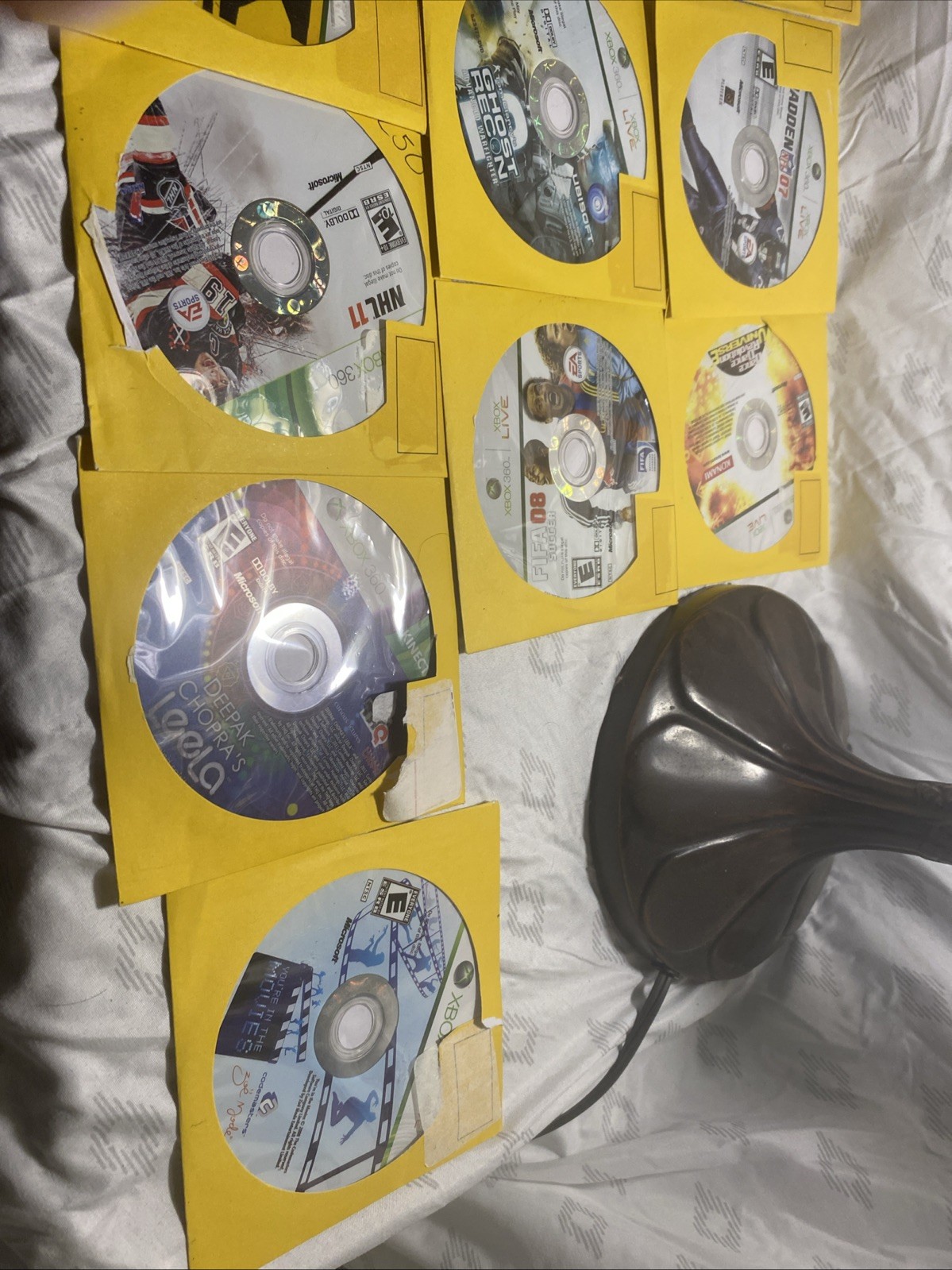 VIDEO GAMES/XBOX/PLAYSTION/WII/UNTESTED/NO CASES 30+ GAMES