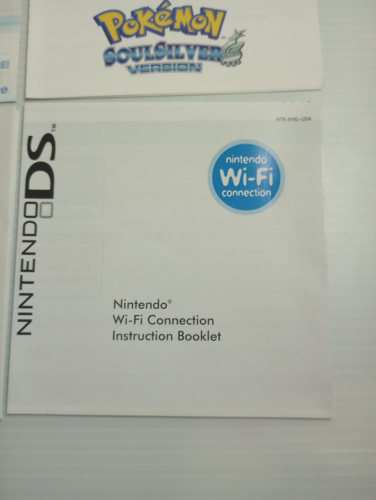 Pokemon: SoulSilver Version (Nintendo DS, 2010) Complete Game / Manual / Inserts