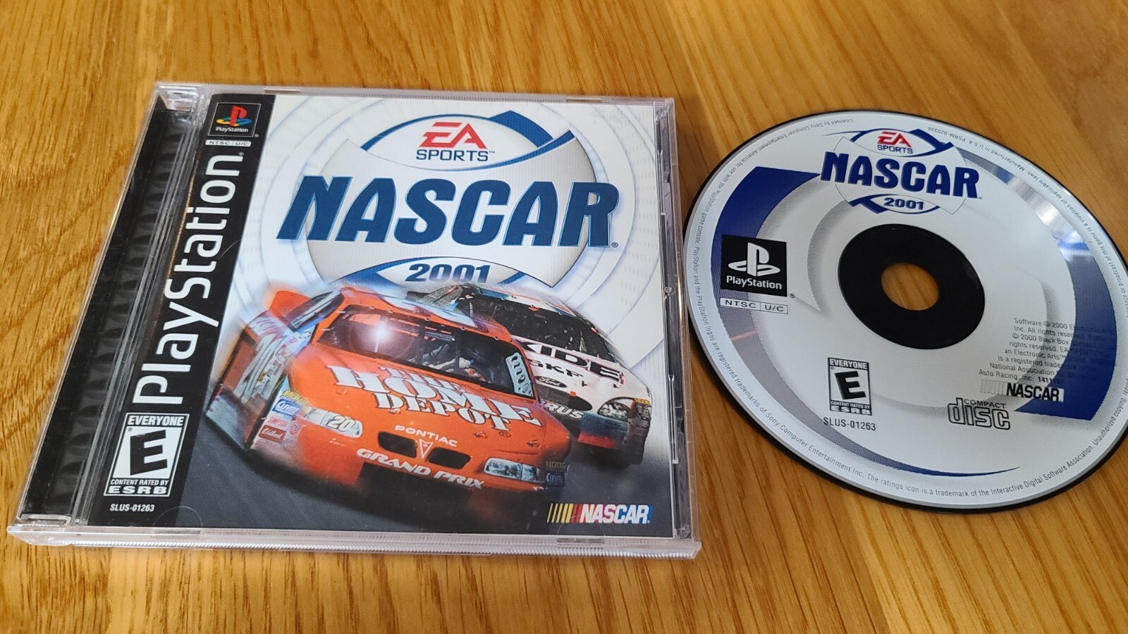 EA Sports NASCAR 2001 (Sony PlayStation 1, 2000) PS1 W/Manual