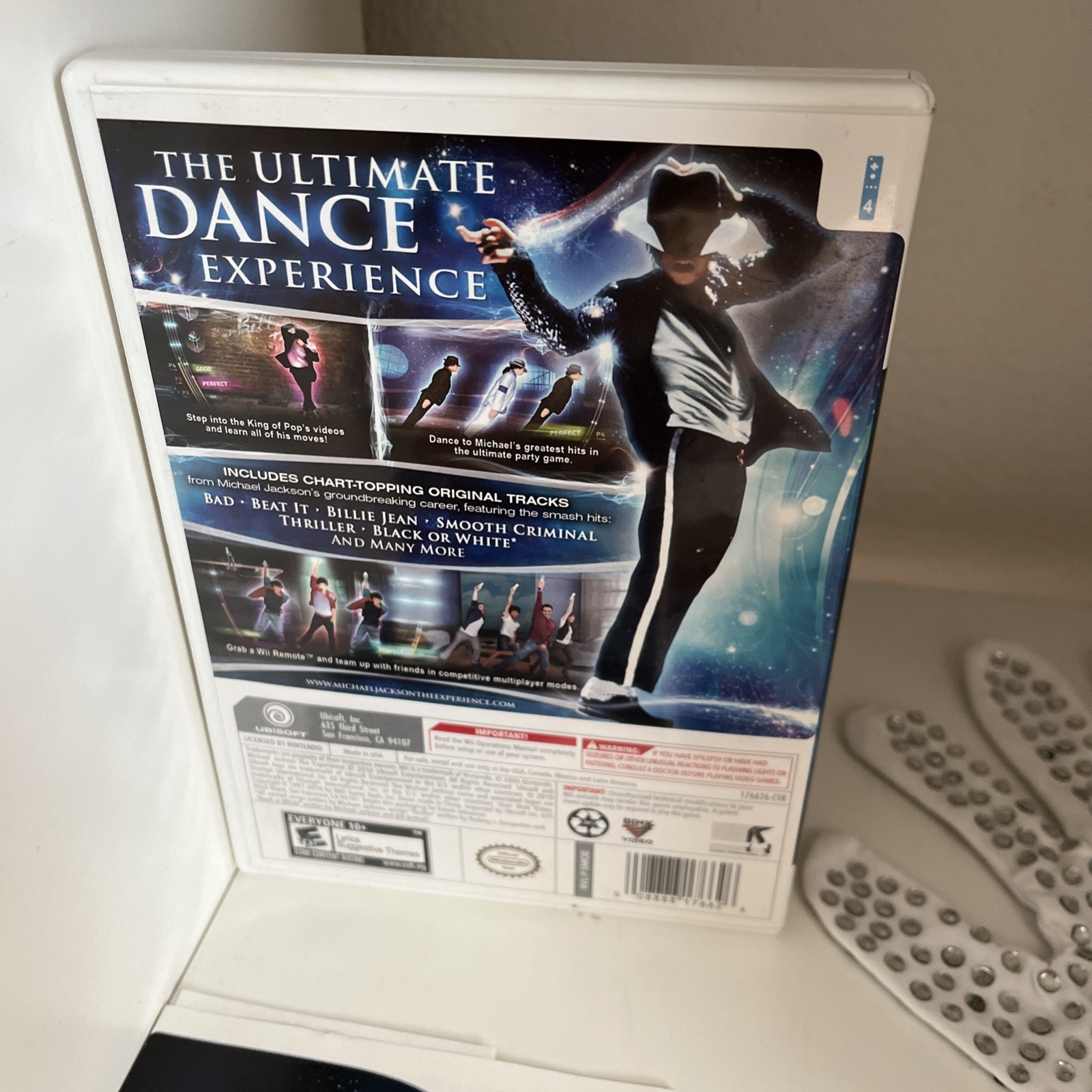 Michael Jackson: The Experience with RARE Glove (Wii, 2010)