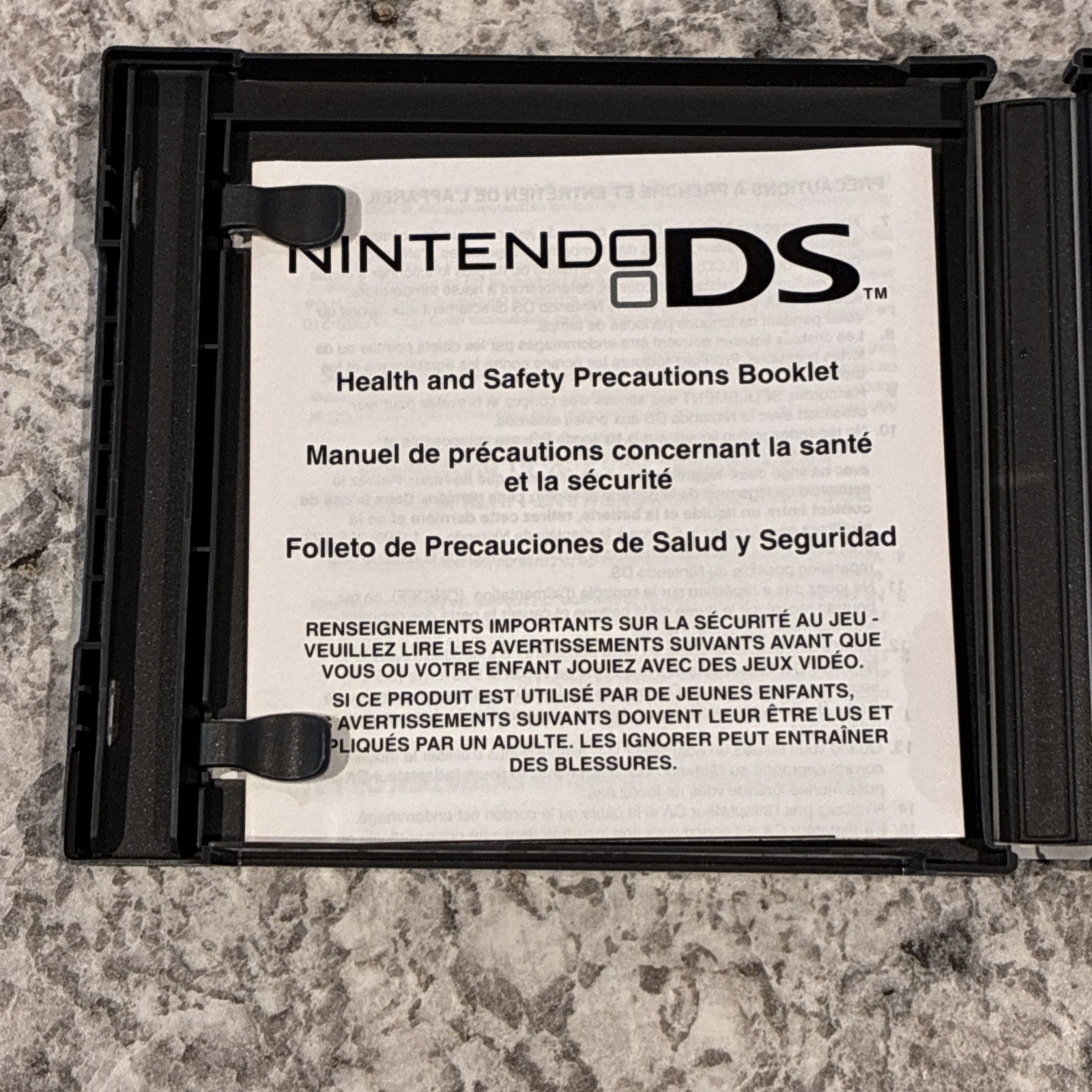 Nintendo DS – Nancy Drew Model Mysteries Video Game Case & Manual Only – No Game