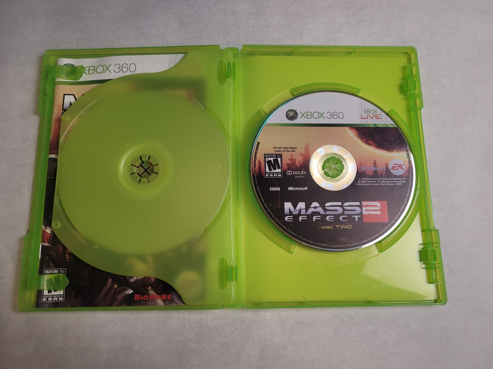 Mass Effect 2 USED TESTED and WORKING (Microsoft Xbox 360, 2010)