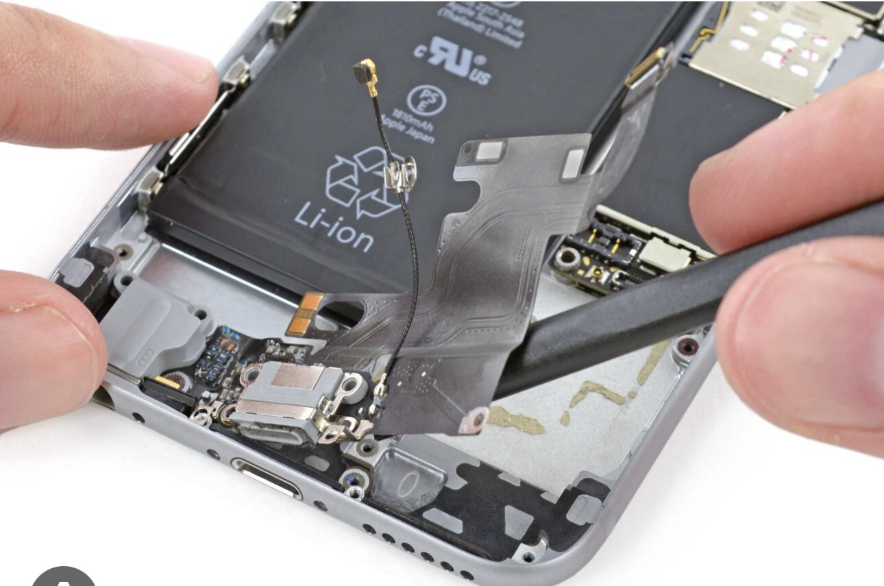 Repa1rs Electron1cs, Soldering, Apple, Samsung, Android, Tablets, Laptop …etc.
