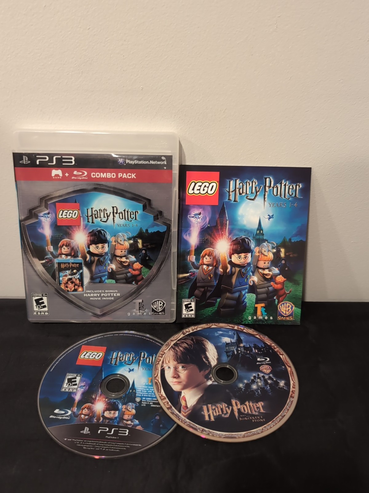 LEGO Harry Potter: Years 1-4 Blu-Ray & Movie DVD Combo Pack (PlayStation 3 PS3)