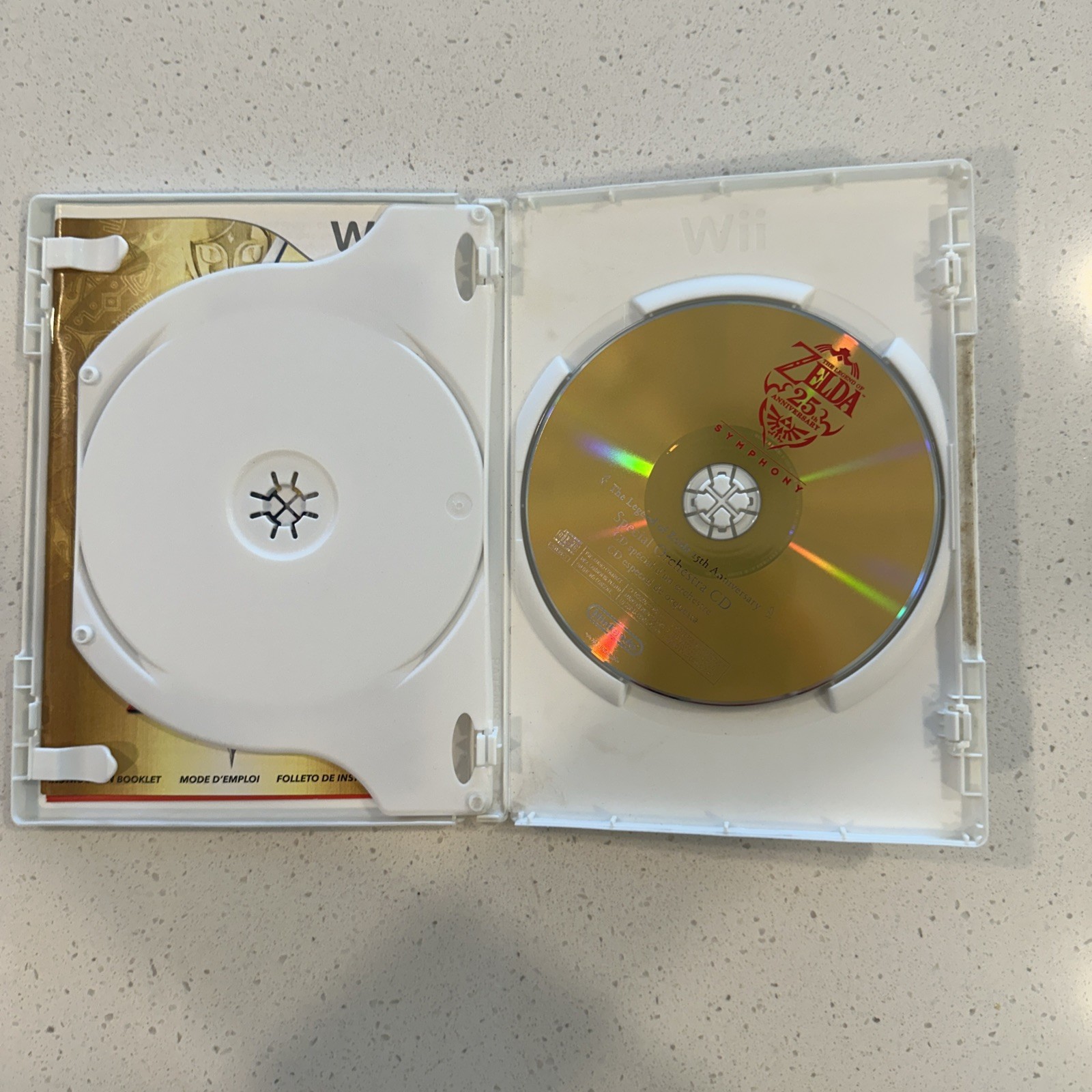 The Legend of Zelda: Skyward Sword (Wii)- 2-Disc Special Edition with Soundtrack