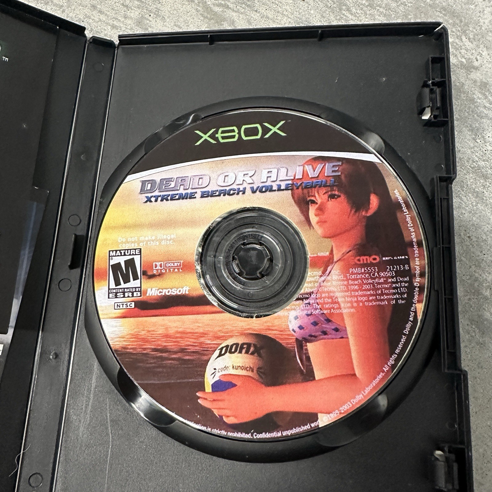 Dead or Alive: Xtreme Beach Volleyball Microsoft Xbox Case And Disc Rated M