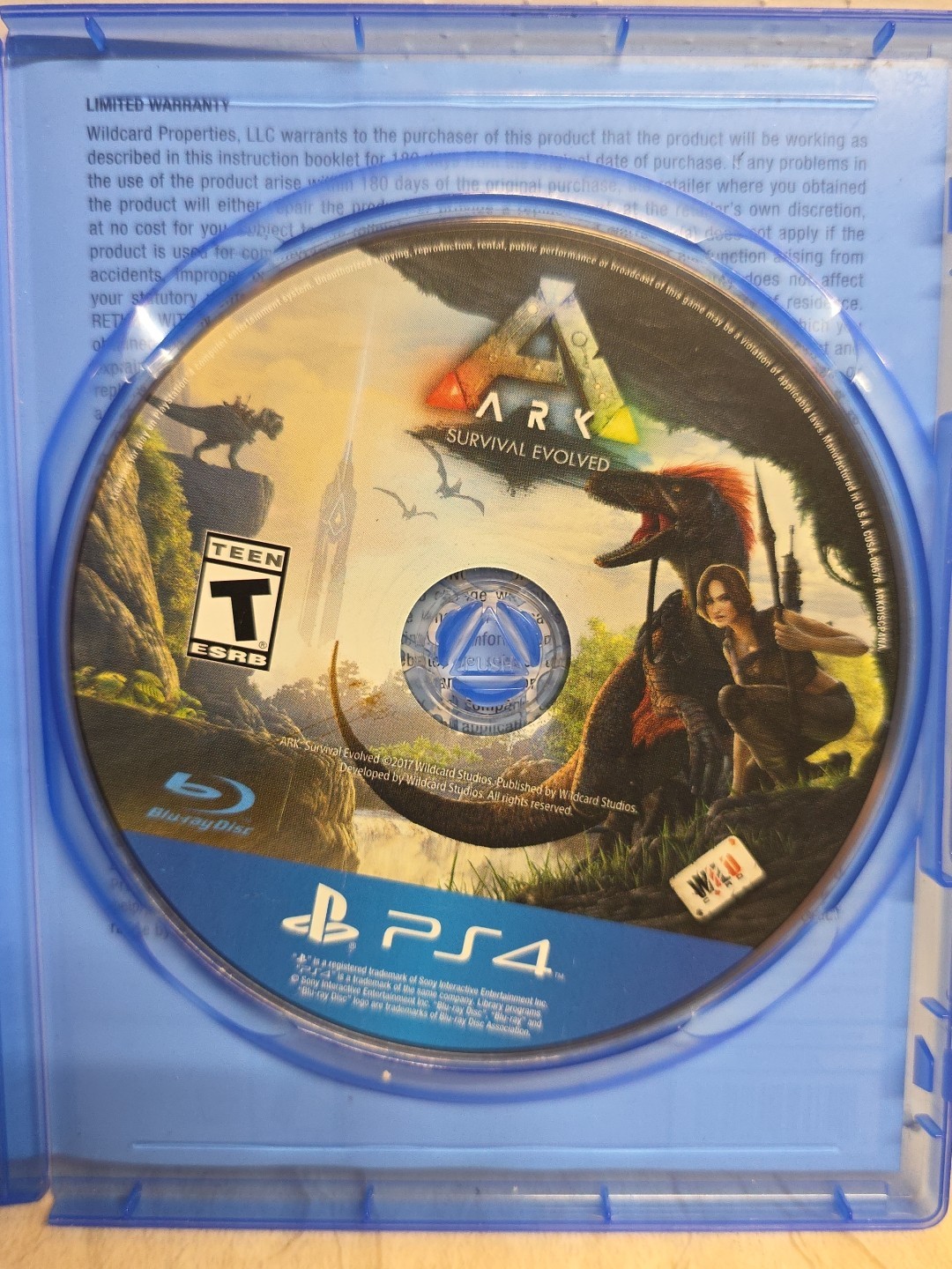 Studio Wildcard Ark: Survival Evolved (Sony PlayStation 4, 2017)