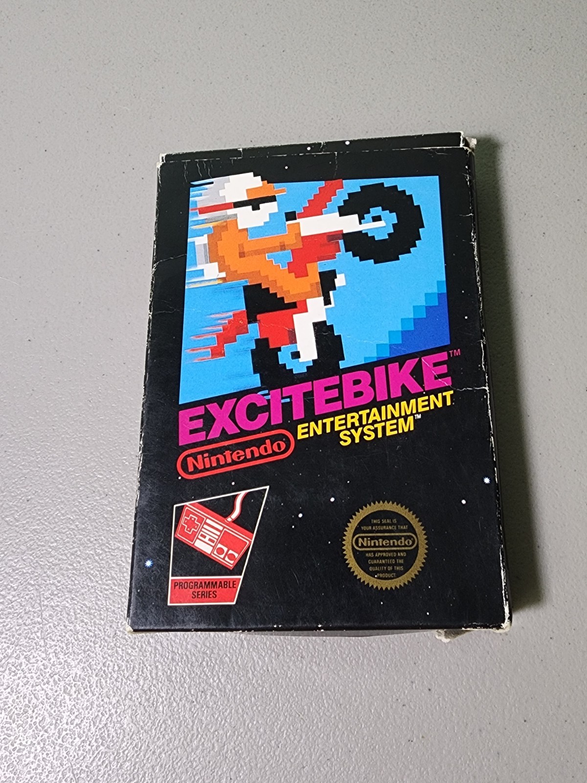 NES Excitebike (Nintendo NES, 1985) Complete CIB w/ Game Manual Box – Tested