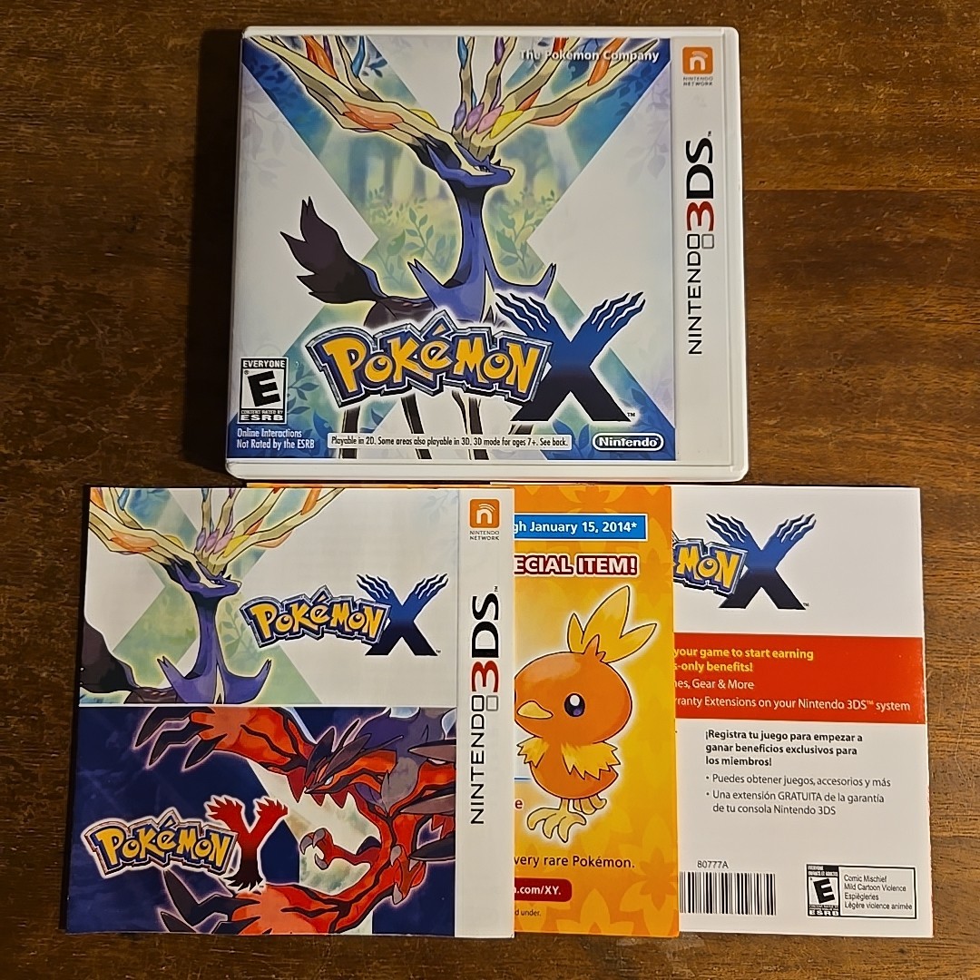 Pokemon X – Original Case With Inserts – NO GAME – Little /No Shelf Wear