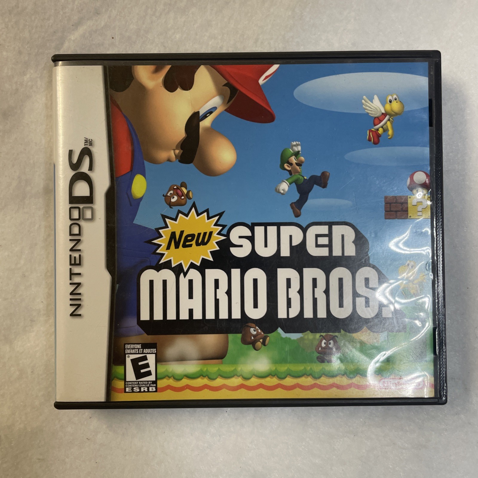 New Super Mario Bros. Nintendo DS 2006 Complete w/ Manual CIB Tested
