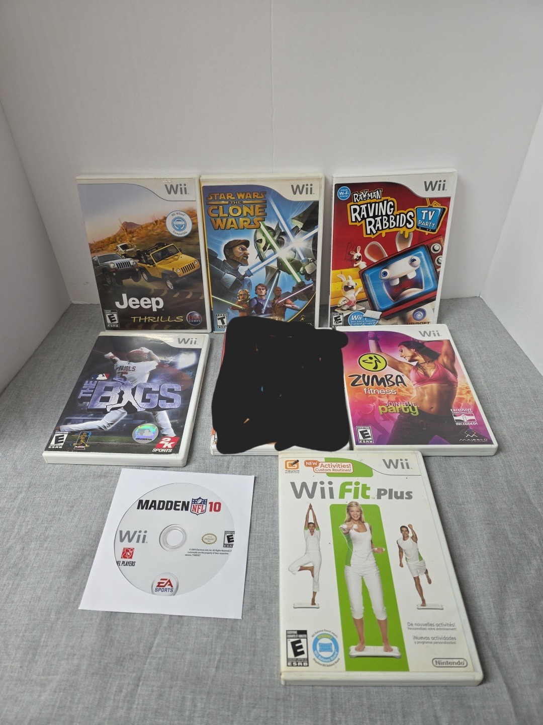 Wii Videogame Lot Of 8