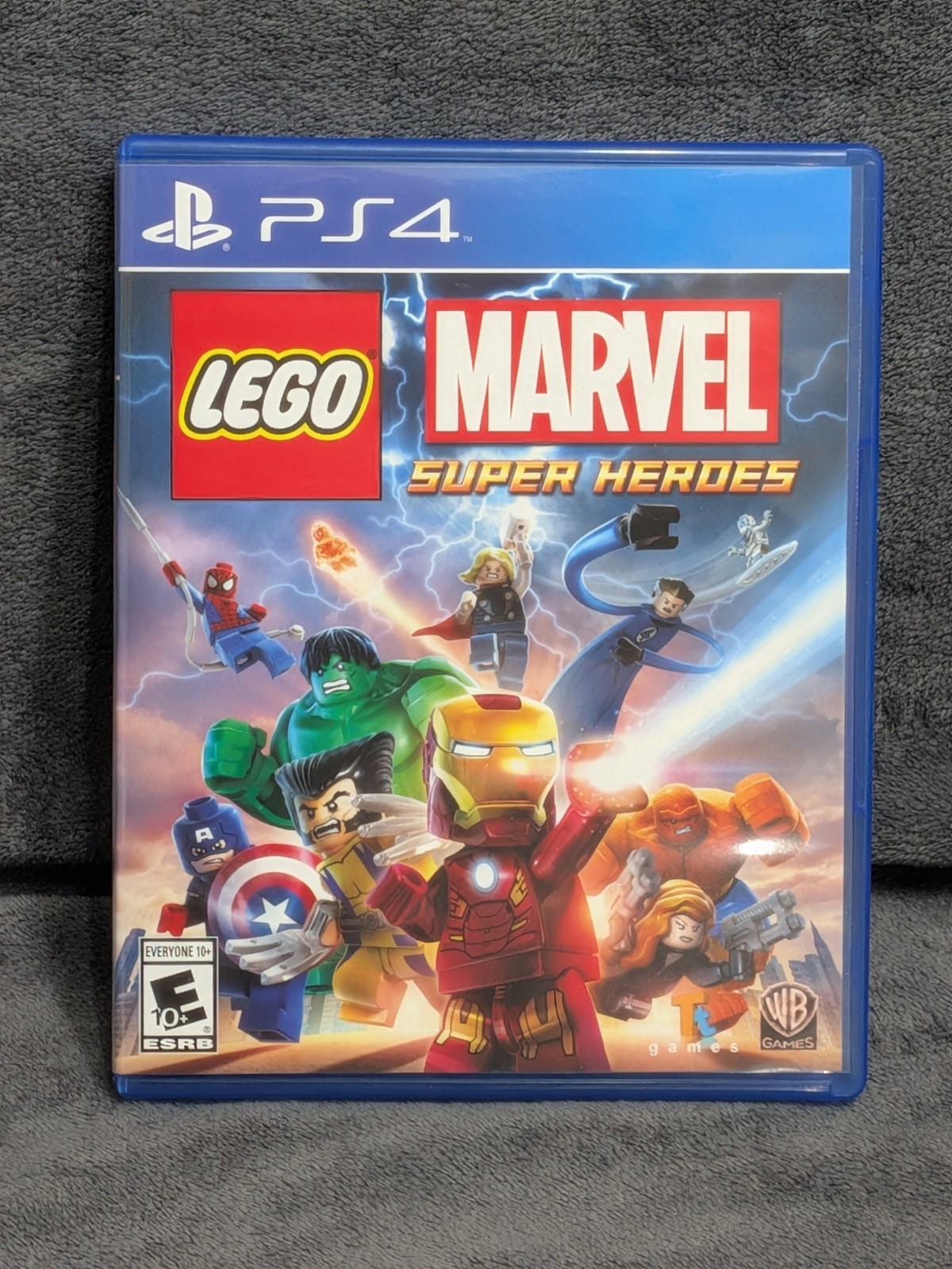 PS 4 Game LEGO Marvel Super Heroes (Sony PlayStation 4, 2013) With Book.