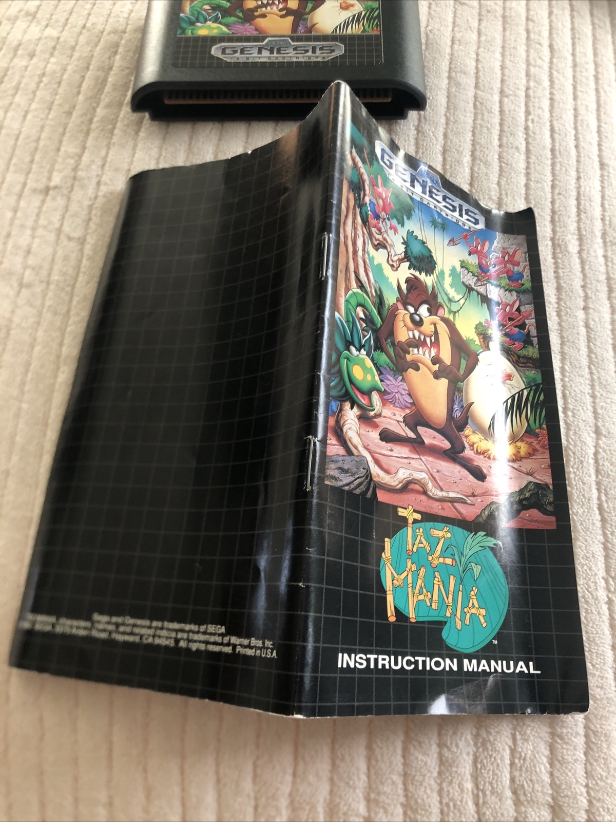 Taz-Mania Sega Genesis CIB Complete Tasmanian Devil Vintage 1990s Looney Tunes