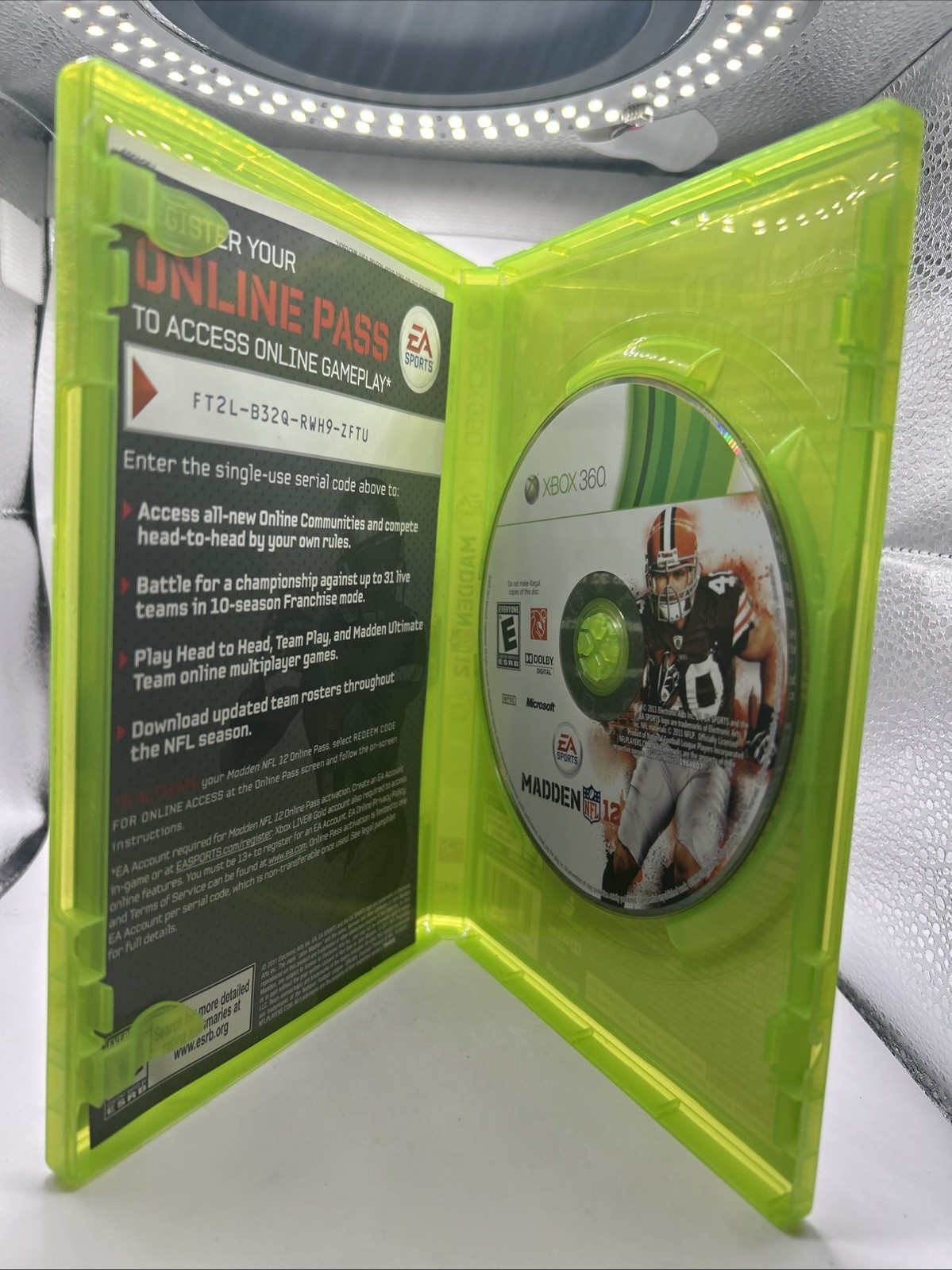 Madden NFL 12 Xbox 360 – Complete CIB – Fast Shipping