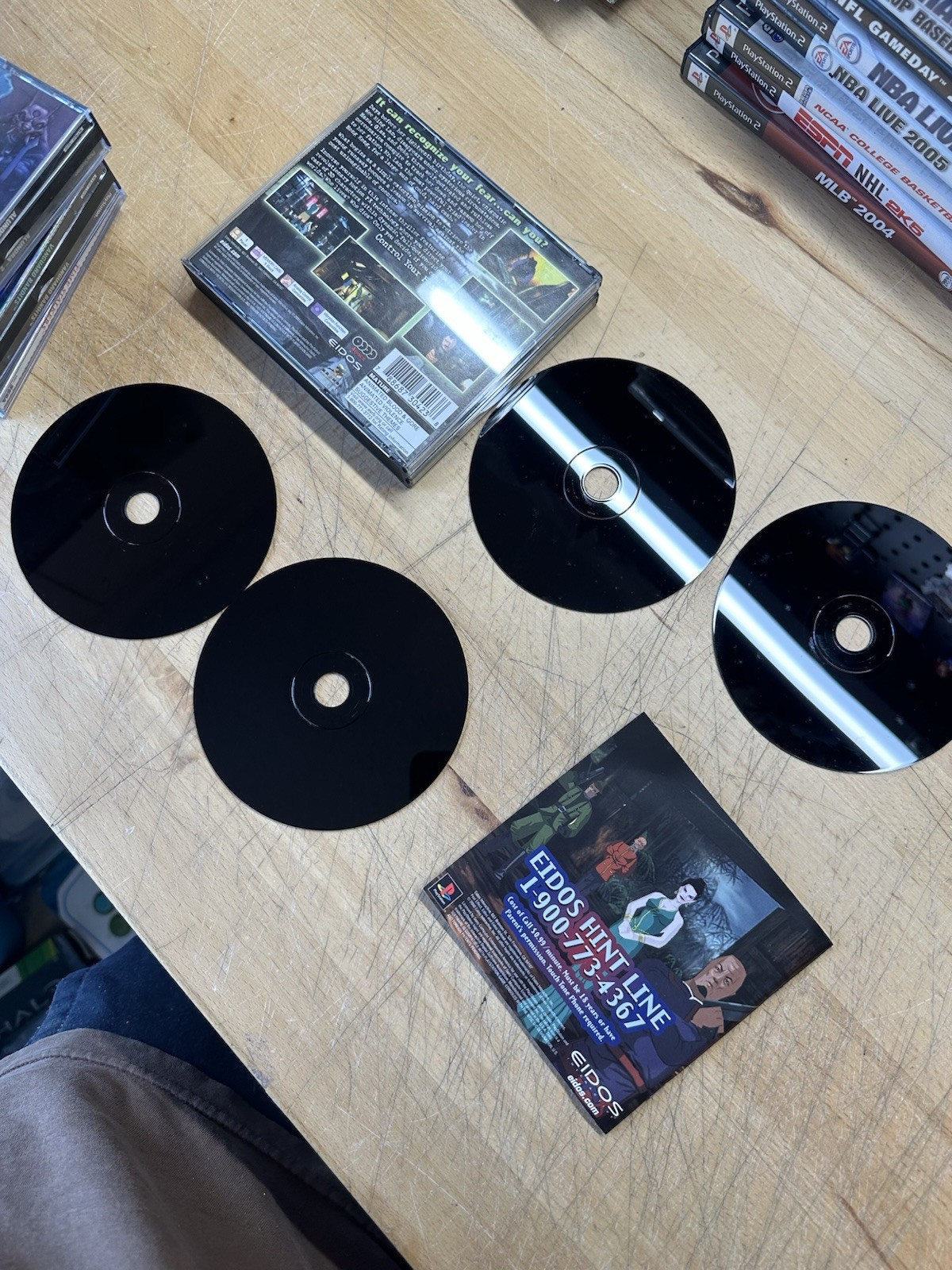 Fear Effect Sony PlayStation 1 PS1 CIB Complete Mint Discs