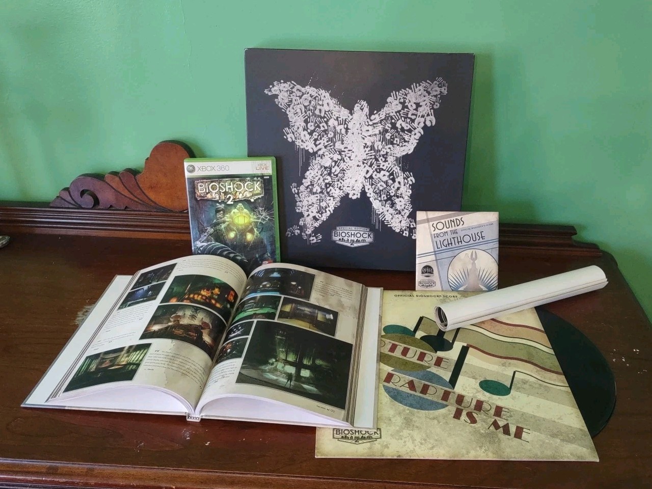 BioShock 2 Special Edition Xbox 360 Game, Art Book, Soundtracks, Posters, & Box