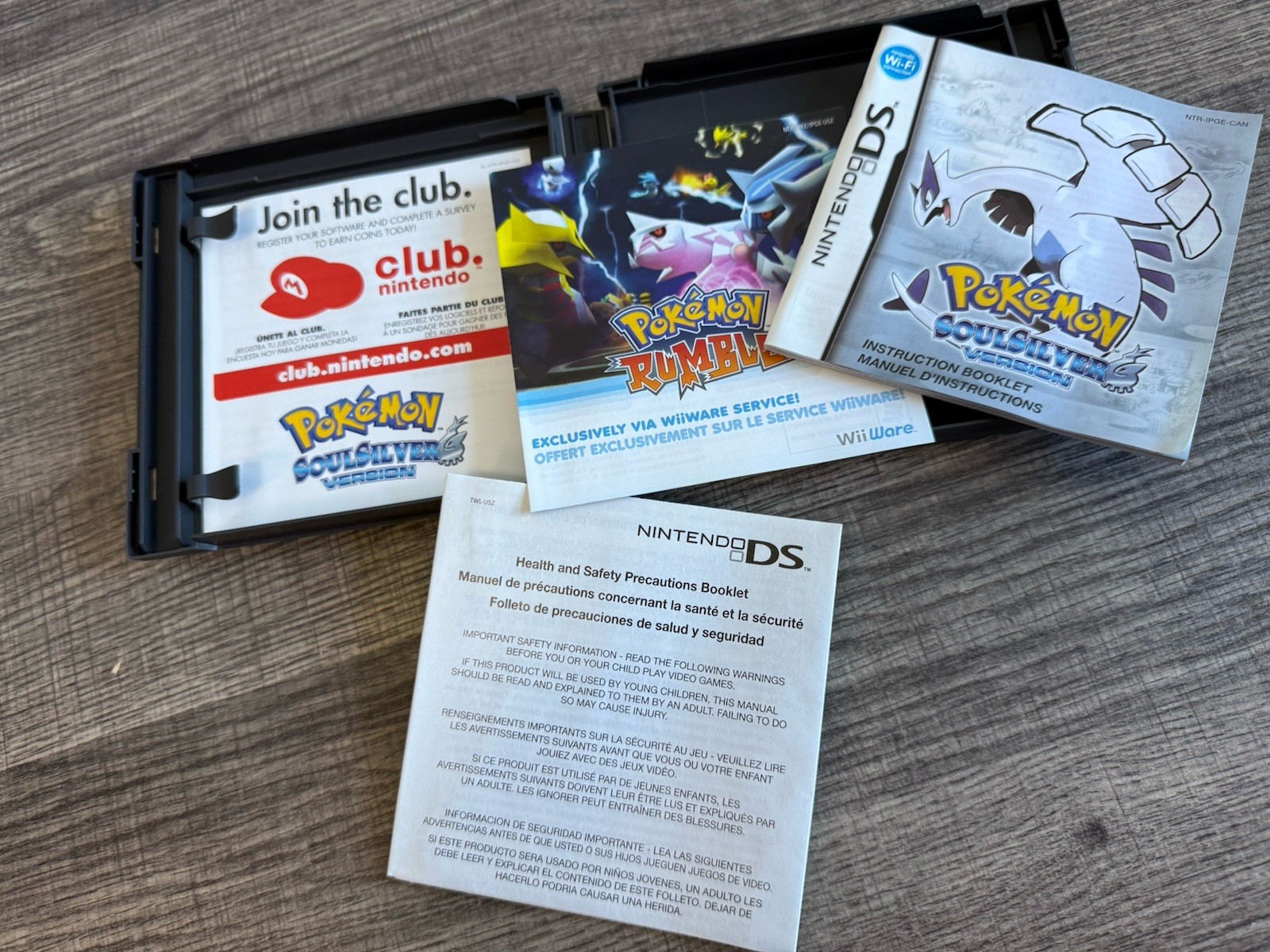 Pokemon: SoulSilver Version DS Complete CIB w/ Inserts + Registration Authentic