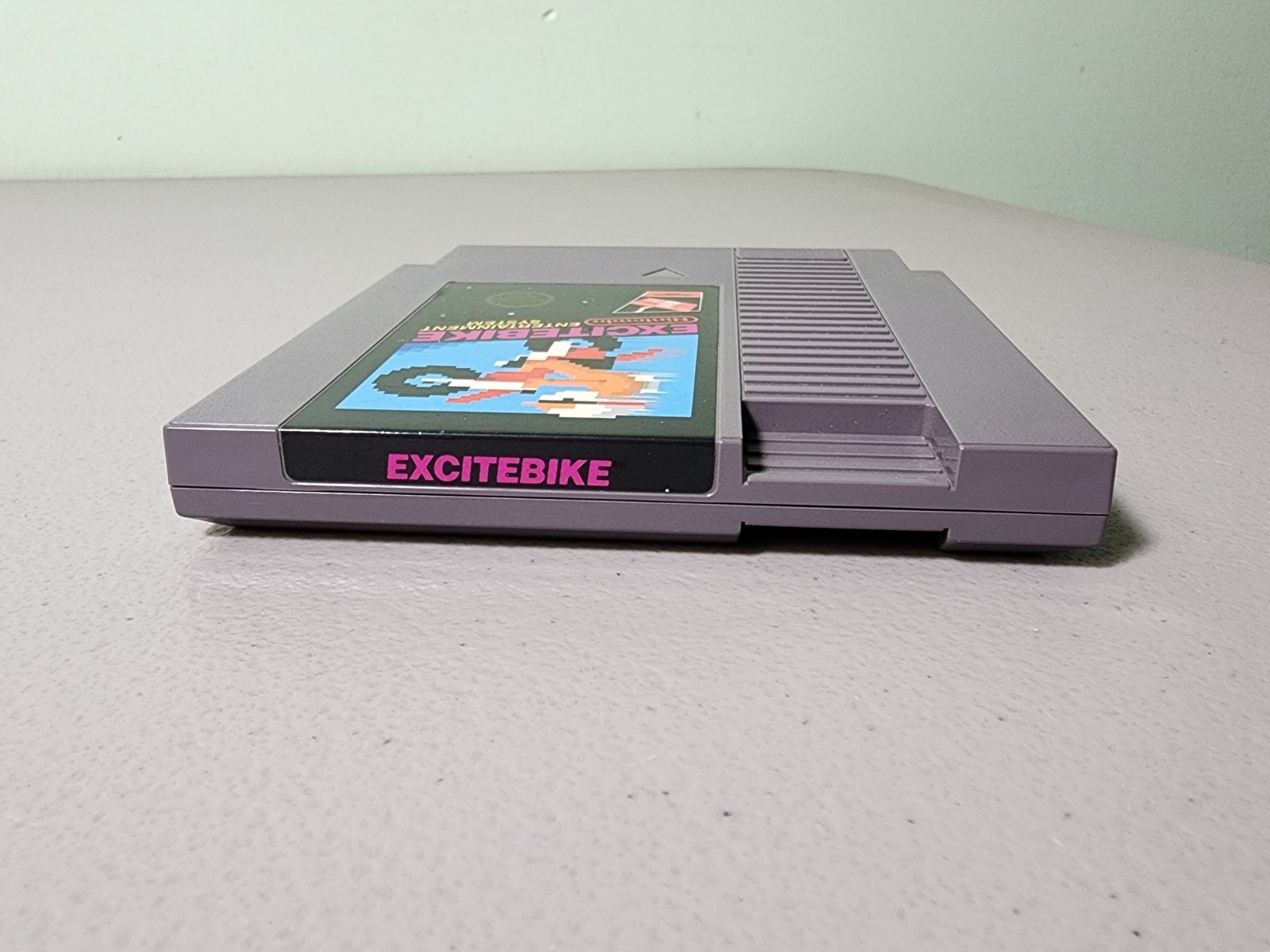 NES Excitebike (Nintendo NES, 1985) Complete CIB w/ Game Manual Box – Tested