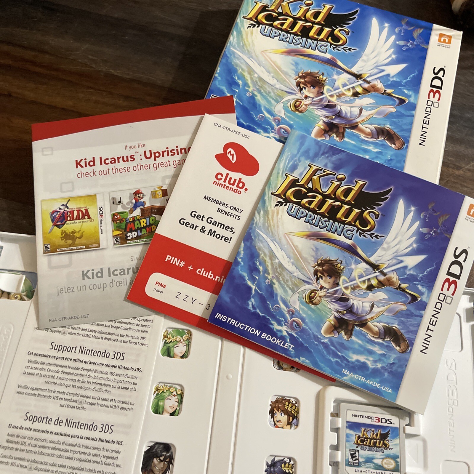 Kid Icarus: Uprising (Nintendo 3DS, 2012) CIB