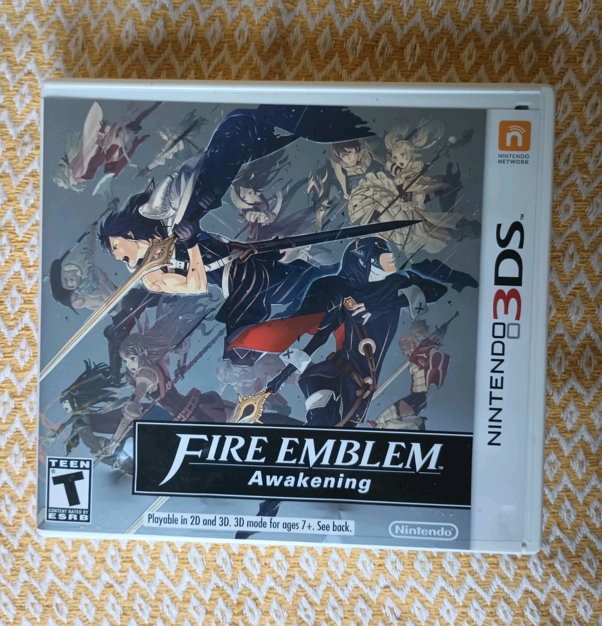 Fire Emblem: Awakening (Nintendo 3DS, 2013) Complete Case Game Instructions
