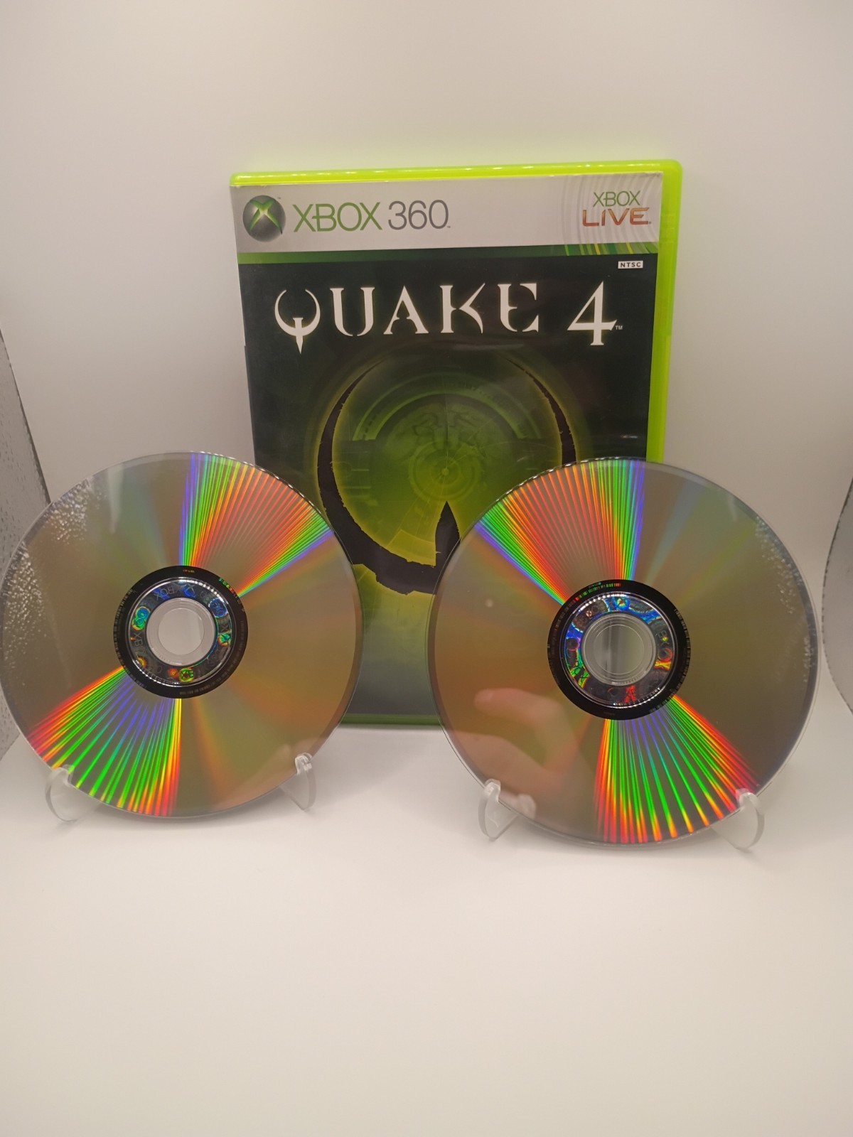 Quake 4 Microsoft Xbox 360, 2005, Complete in Box with Bonus Disc