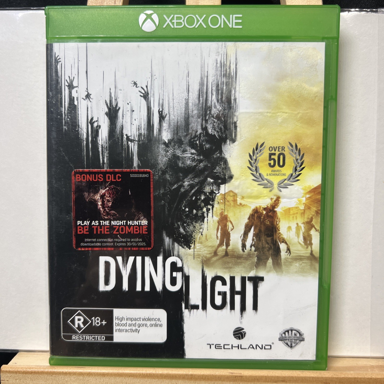 Dying Light – Xbox One Game R18+ Tested!