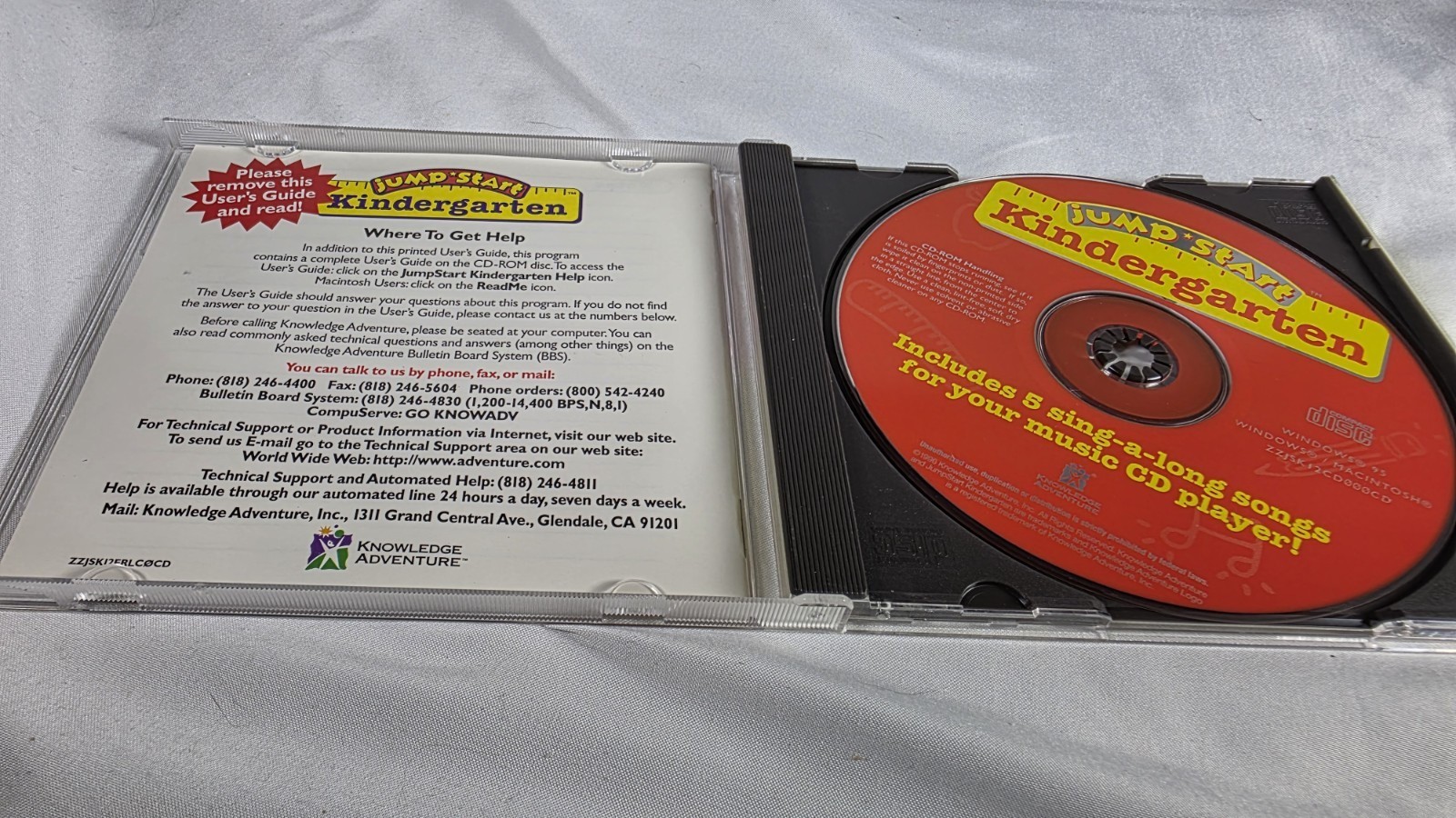JumpStart Kindergarten PC CD-ROM Windows/MAC Teachers Essential Skill for School