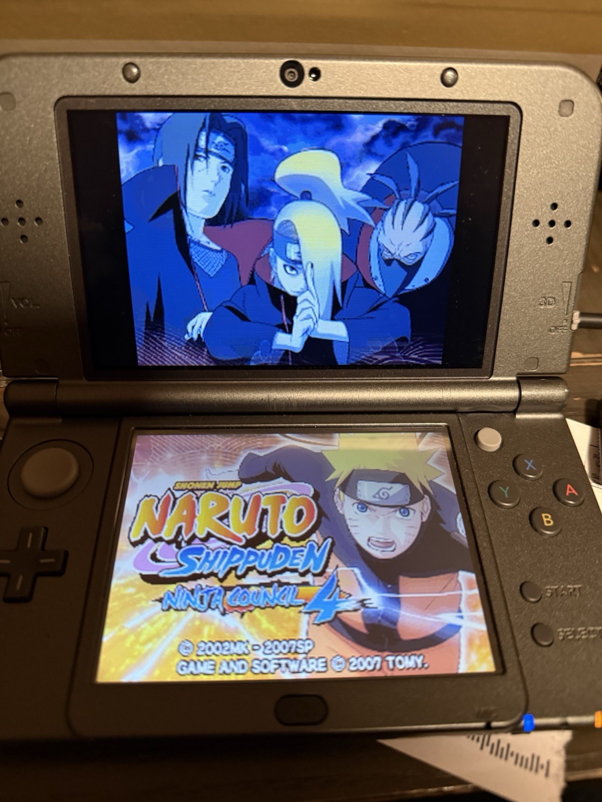 Pokemon: SoulSilver Version + Naruto Shippuden: Ninja Council 4 Nintendo DS