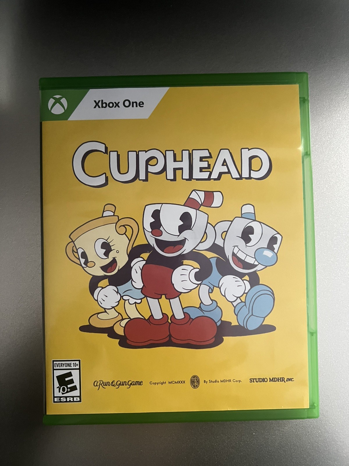 Cuphead – Xbox One Physical Edition w/ Delicious Last Course DLC