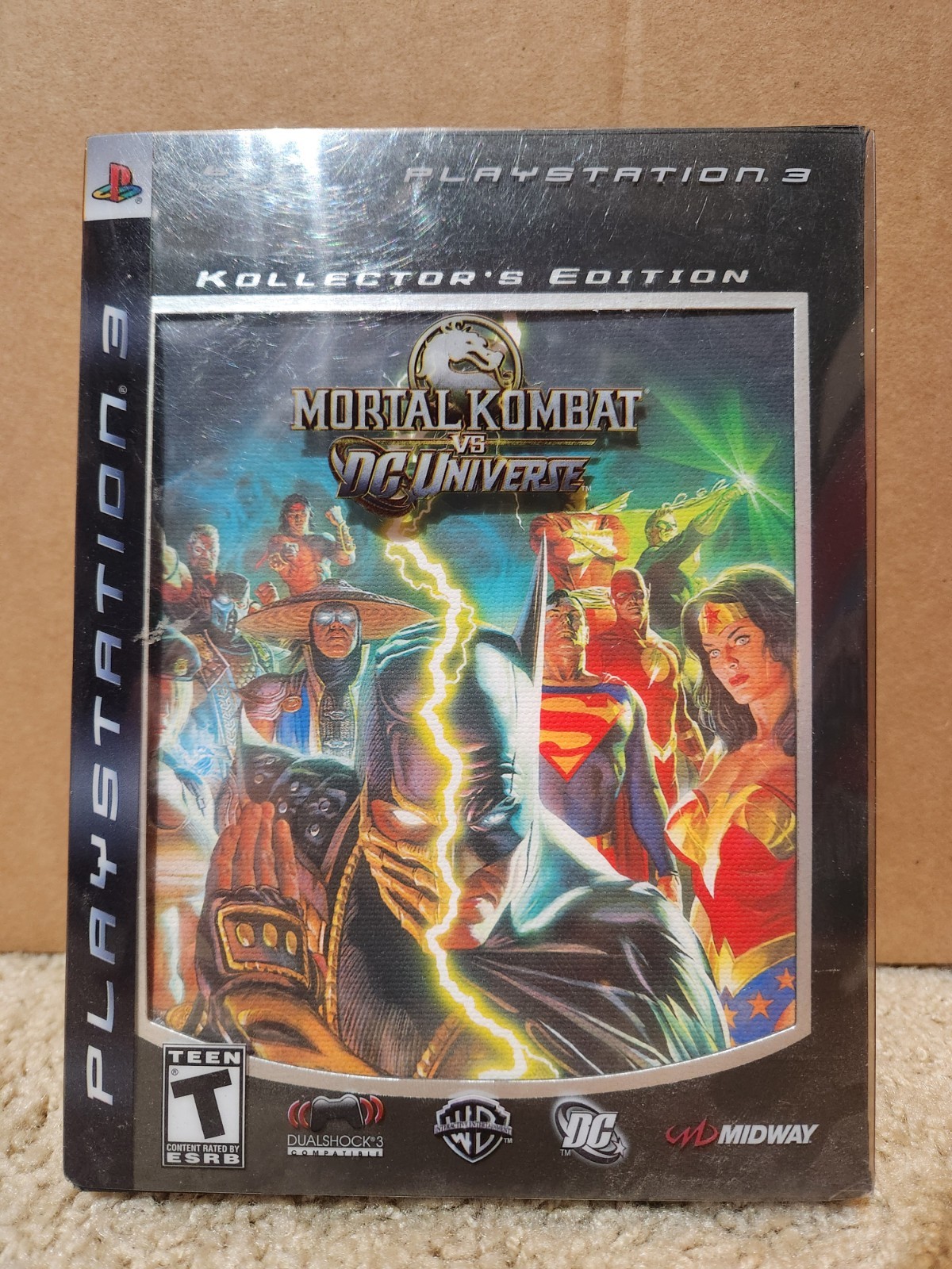 Mortal Kombat vs DC Universe PS3 Kollector’s Edition + Promo Card, Extras Disc