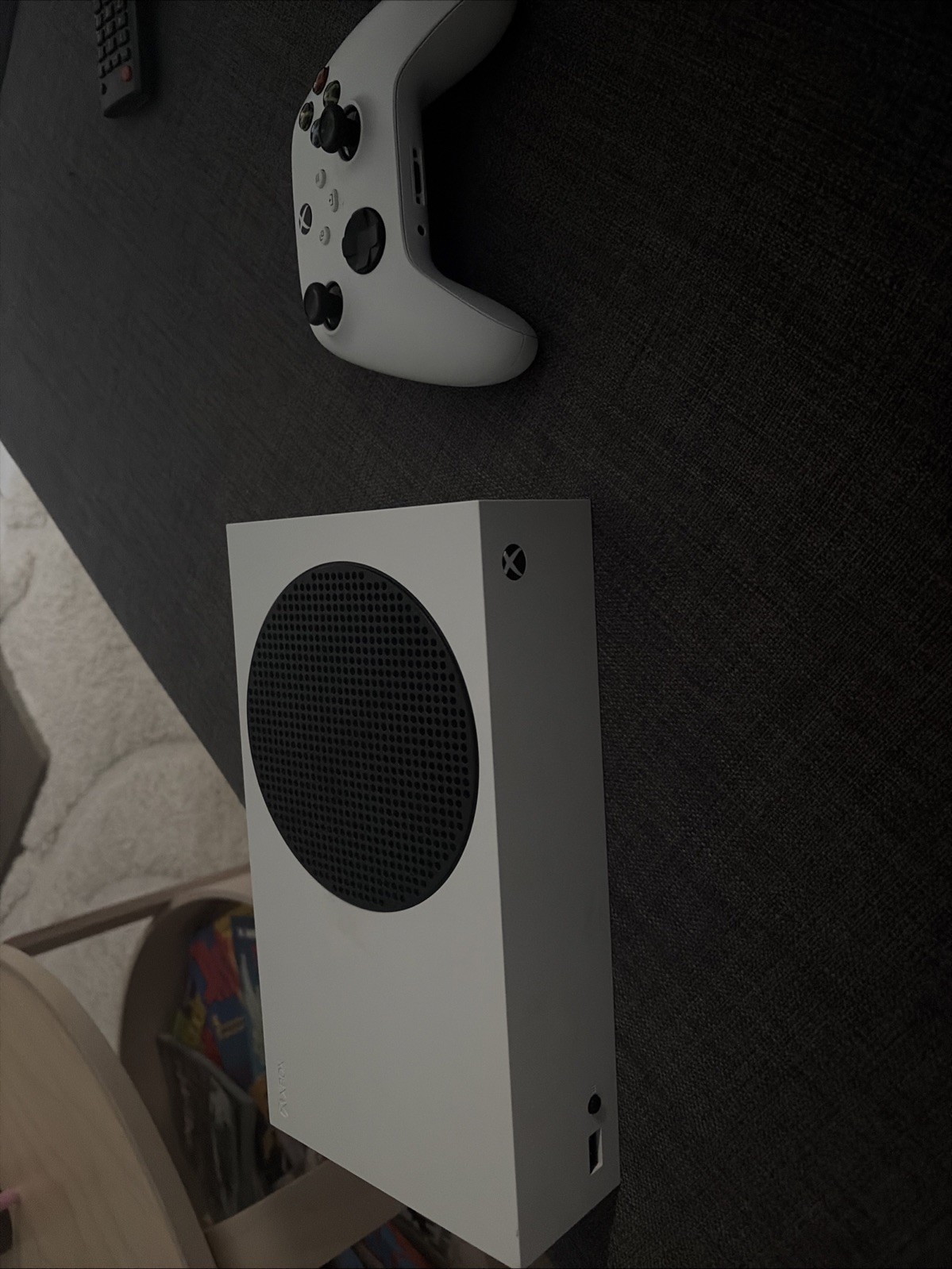 Microsoft Xbox One Series S White 1TB Bundle with Controller and Cables