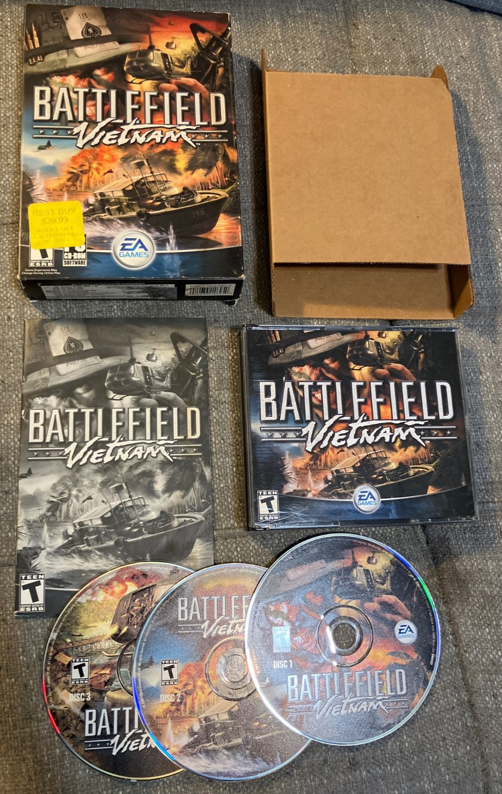 Battlefield Vietnam (2004) Small Box PC COMPLETE FREE SHIPPING!