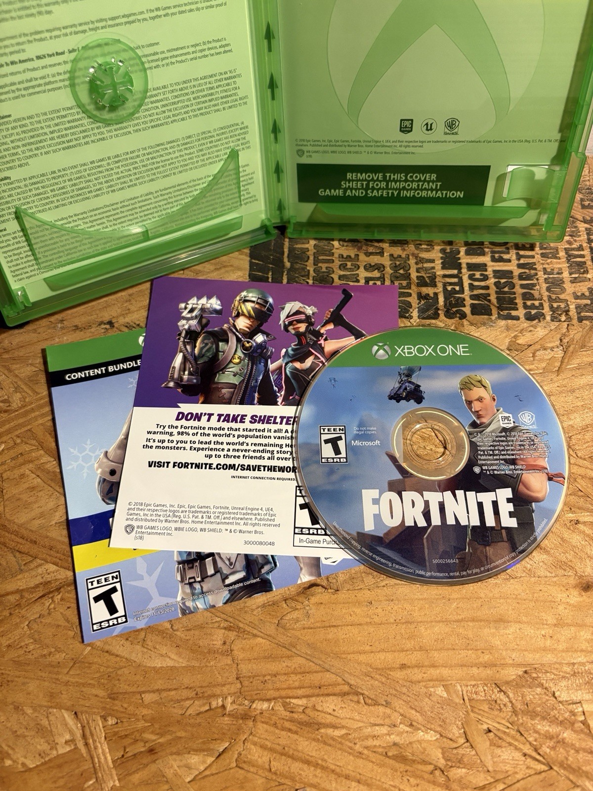 Fortnite: Deep Freeze Bundle (Microsoft Xbox One, 2018) XB1 CIB Complete