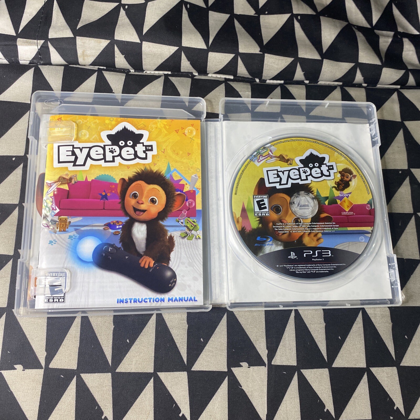 EyePet (Sony PlayStation 3, 2010) Complete With Manual